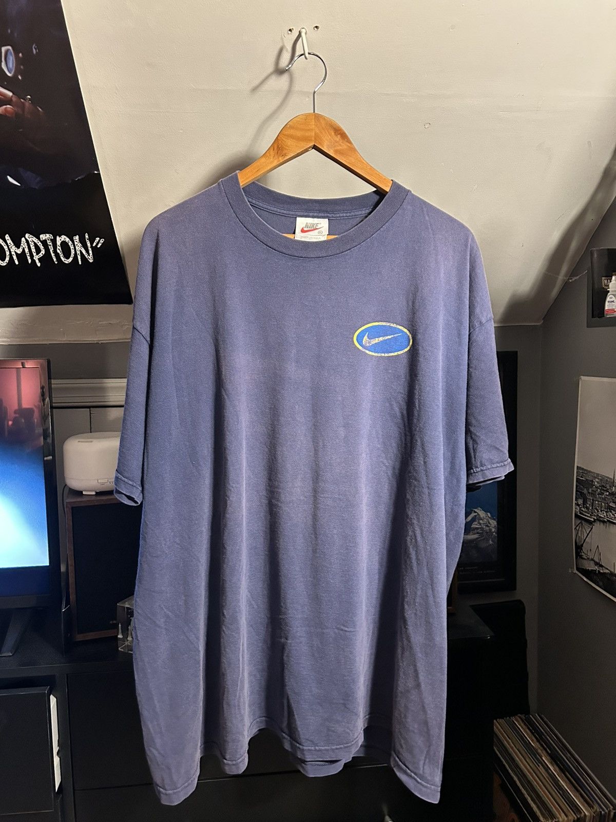 Nike Vintage 90’s Sun-Faded Nike Just Do It graphic T-shirt Size US XL / EU 56 / 4 - 2 Thumbnail