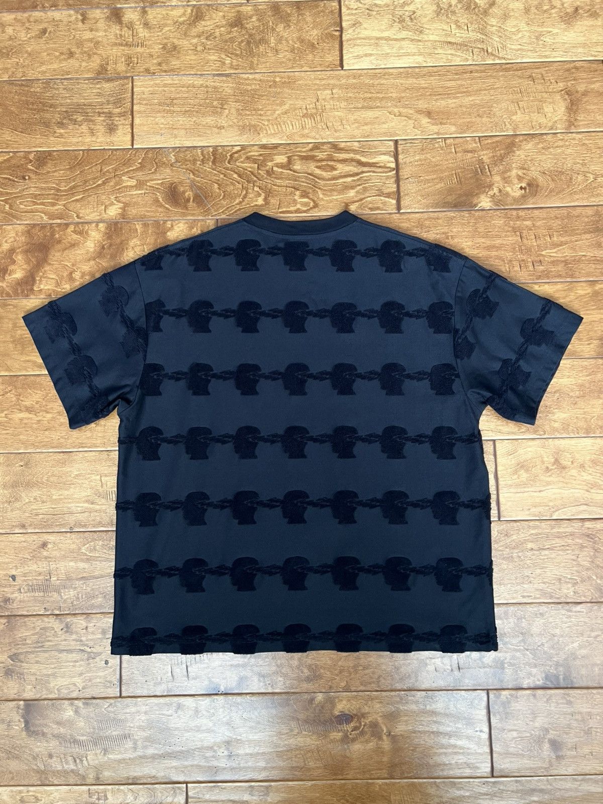 Brain Dead Brain Dead “Running Head” Textured Striped at-Shjrt size L Size US L / EU 52-54 / 3 - 2 Thumbnail