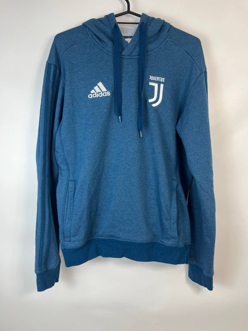 Adidas × Vintage MEN'S FC JUVENTUS 2017/2018 SOCCER FOOTBALL HOODIE Size US S / EU 44-46 / 1 - 1 Thumbnail