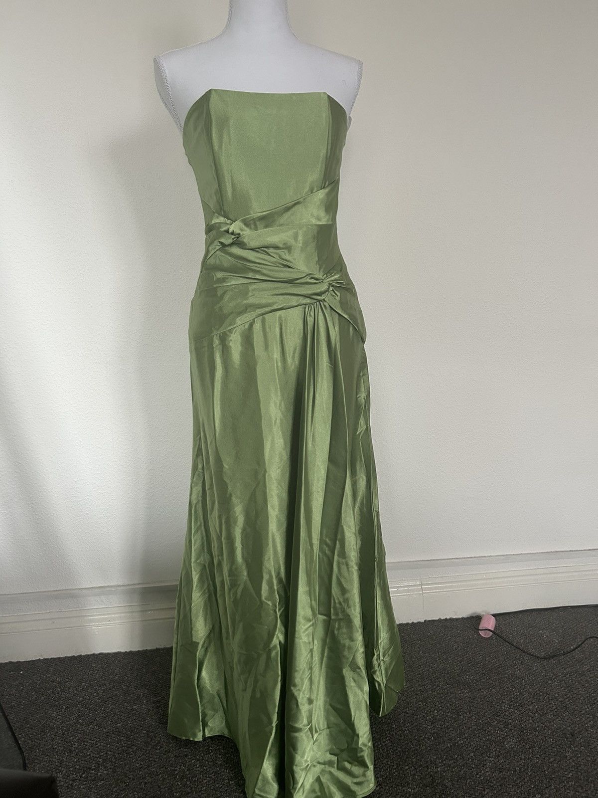 Jessica McClintock Jessica McClintock 00’s Formal Gown Size S / US 4 / IT 40 - 1 Thumbnail