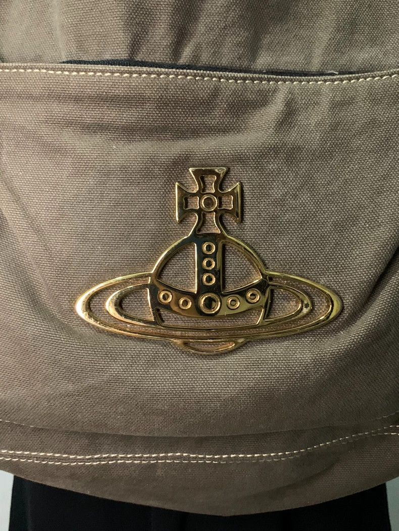 Vivienne Westwood Vivienne Westwood size os The backpack is olive green Size ONE SIZE - 2 Thumbnail