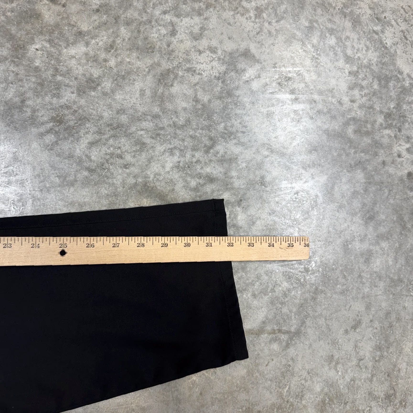 TravisMathew TravisMathew Pants Mens 35x31 Black Golf Chinos Casual Performance Polyester Size US 33 - 7 Thumbnail