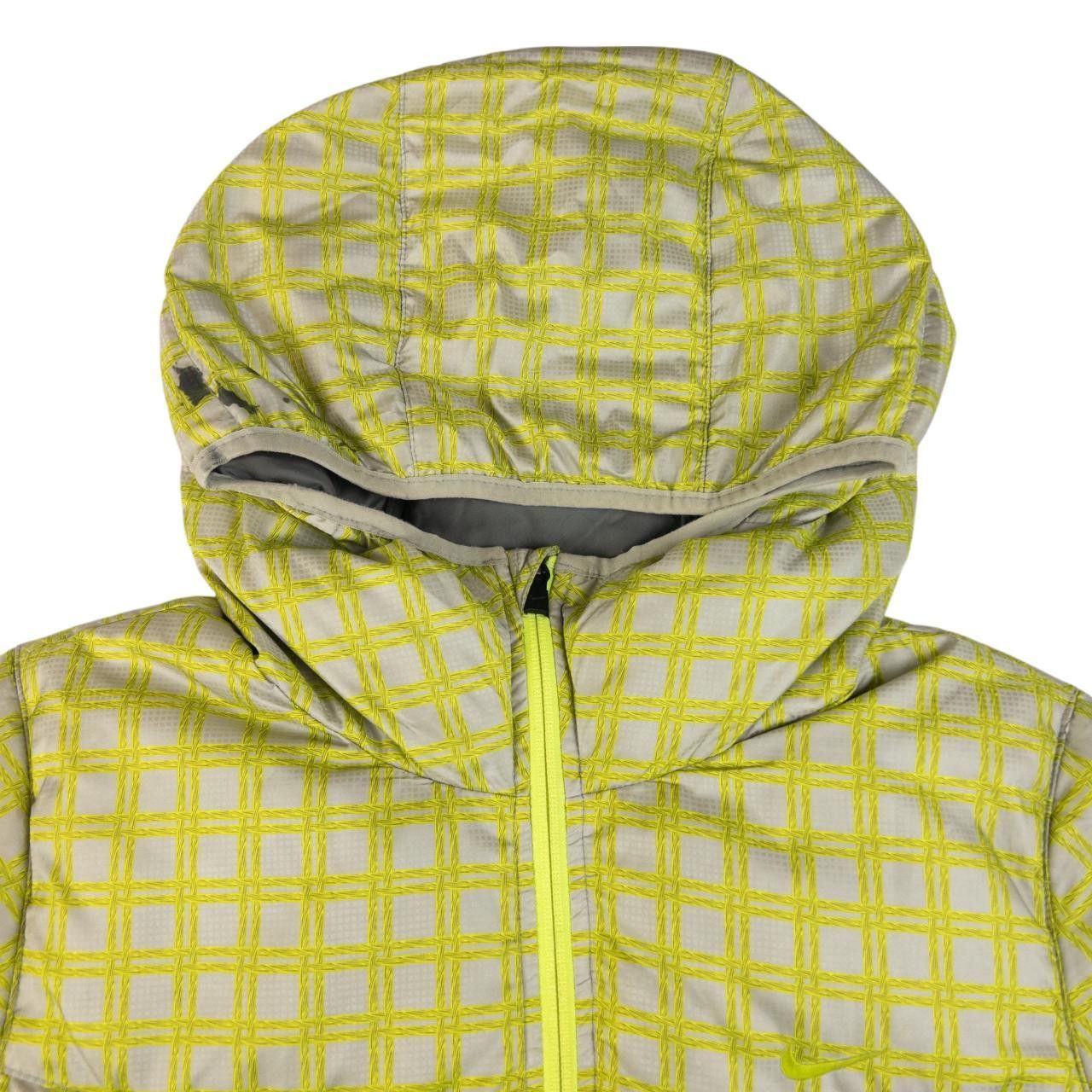 Nike Vintage Nike Checkered Zip Up Puffer Jacket Size S Size US S / EU 44-46 / 1 - 3 Thumbnail