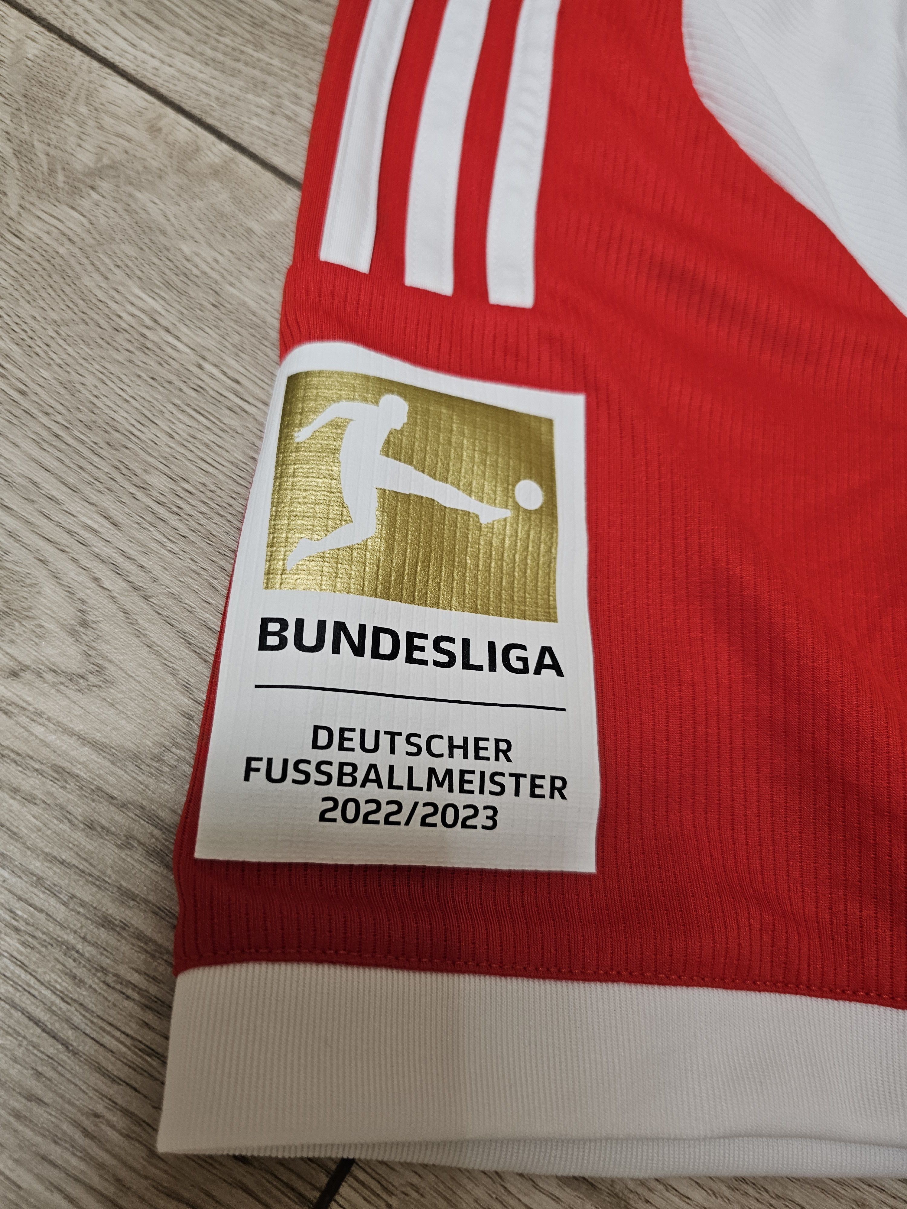 Adidas BAYERN MUNICH 2023 2024 HOME SANE FOOTBALL SOCCER JERSEY Size US L / EU 52-54 / 3 - 8 Thumbnail