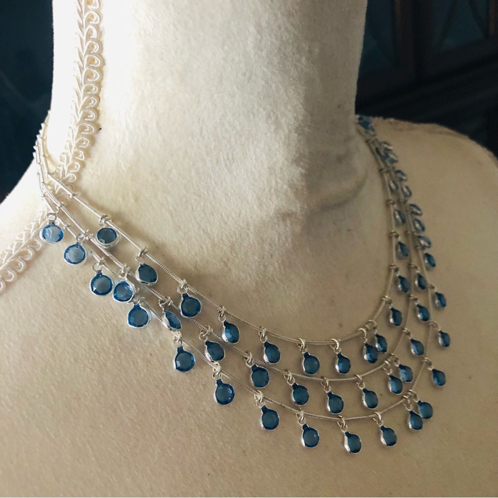 Anne Klein Vintage Anne Klein lion triple strand blue crystal necklace Size ONE SIZE - 3 Thumbnail