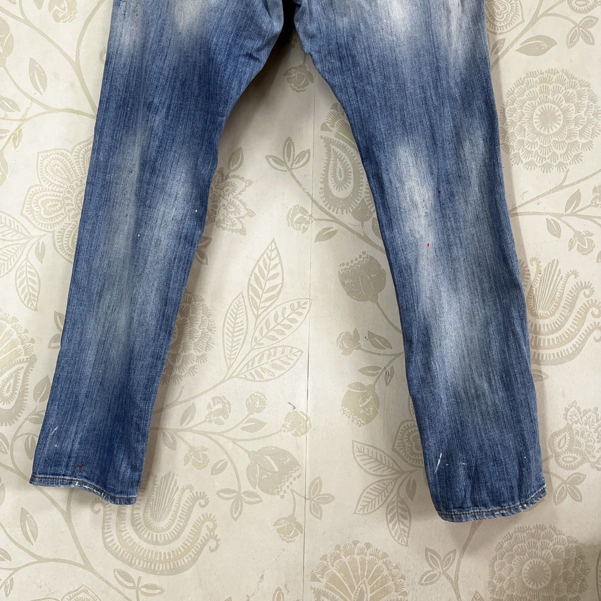 Dsquared2 DSquared2 Distressed Painters Denim Made In Italy Jeans Size US 32 / EU 48 - 15 Thumbnail