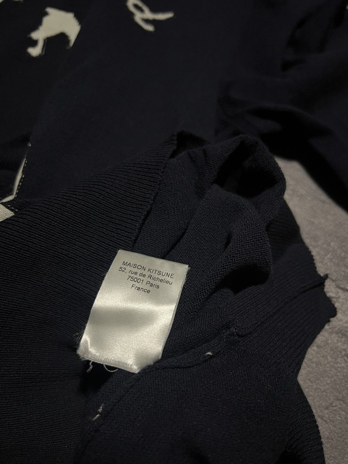 Maison Kitsune Maison Kitsune Vintage Knit Logo Sweater Streetwear Size US L / EU 52-54 / 3 - 5 Thumbnail