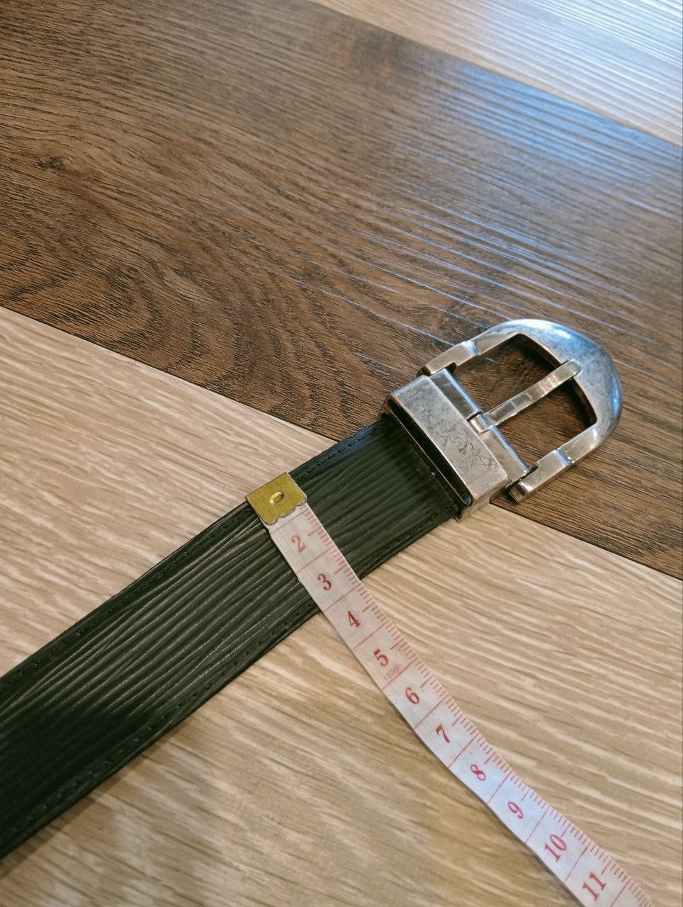 Louis Vuitton LOUIS VUITTON VINTAGE BLACK EPI SILVER METAL BELT Size ONE SIZE - 11 Thumbnail