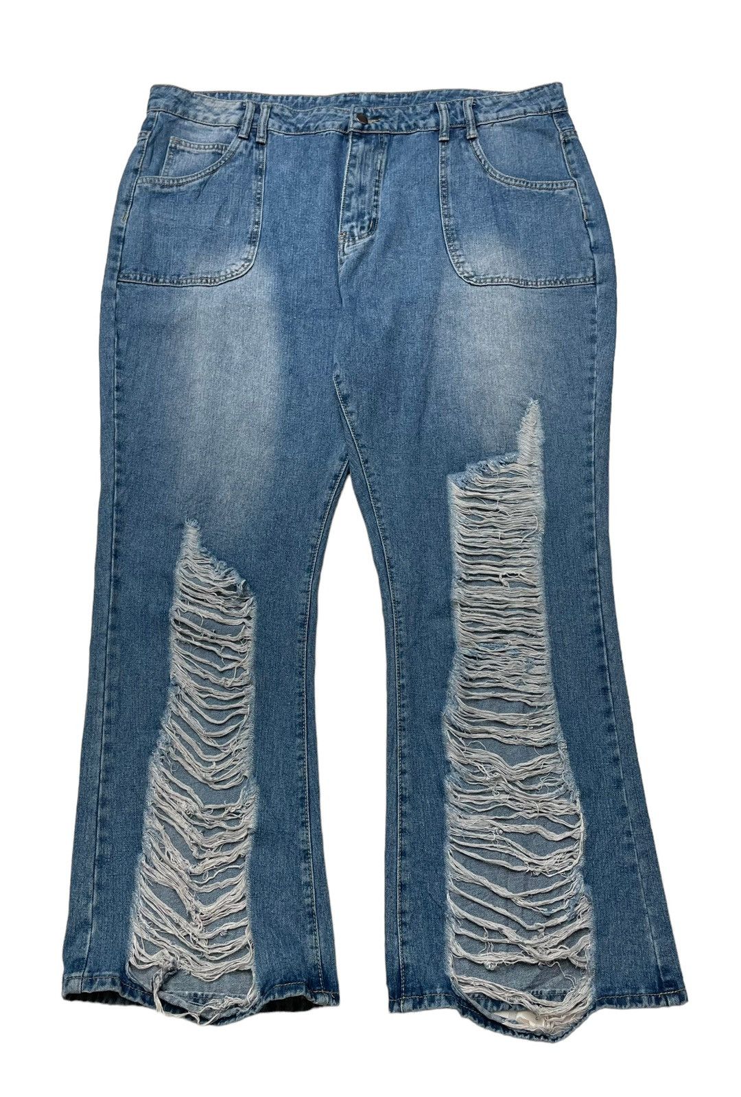 image of Vintage Brand Shein Distressed Jeans 2000S in Denim, Men's (Size 44)