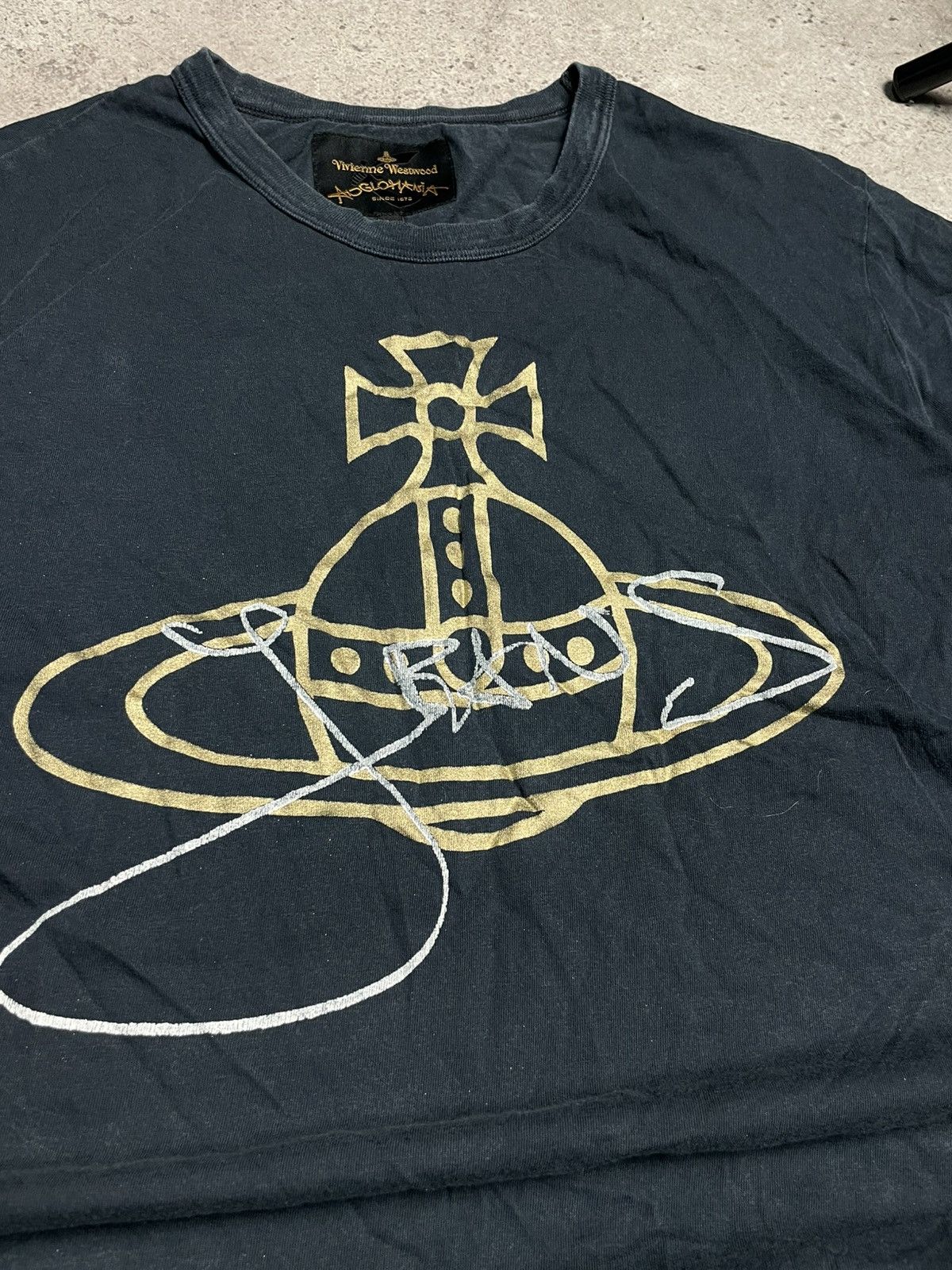 Vivienne Westwood Vivienne Westwood T-Shirt Big Logo Rare Retro Hype Y2K Size US L / EU 52-54 / 3 - 3 Thumbnail