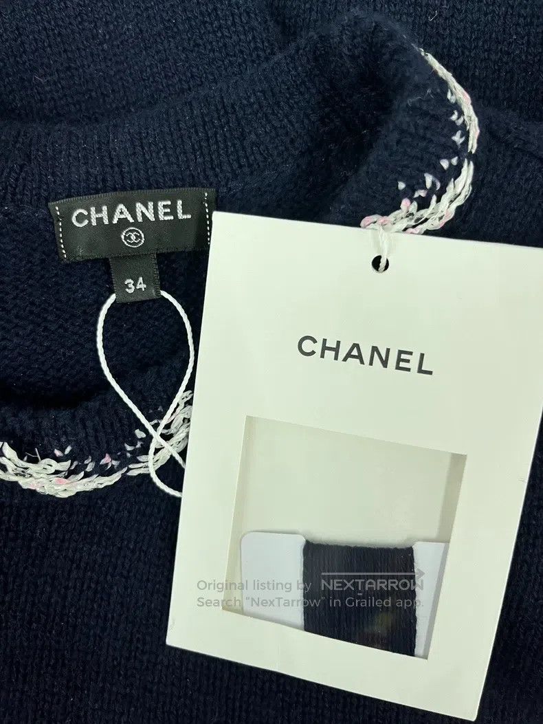 Chanel Chanel Large logo cashmere sweater Size XXS / US 00 / IT 34 - 4 Thumbnail