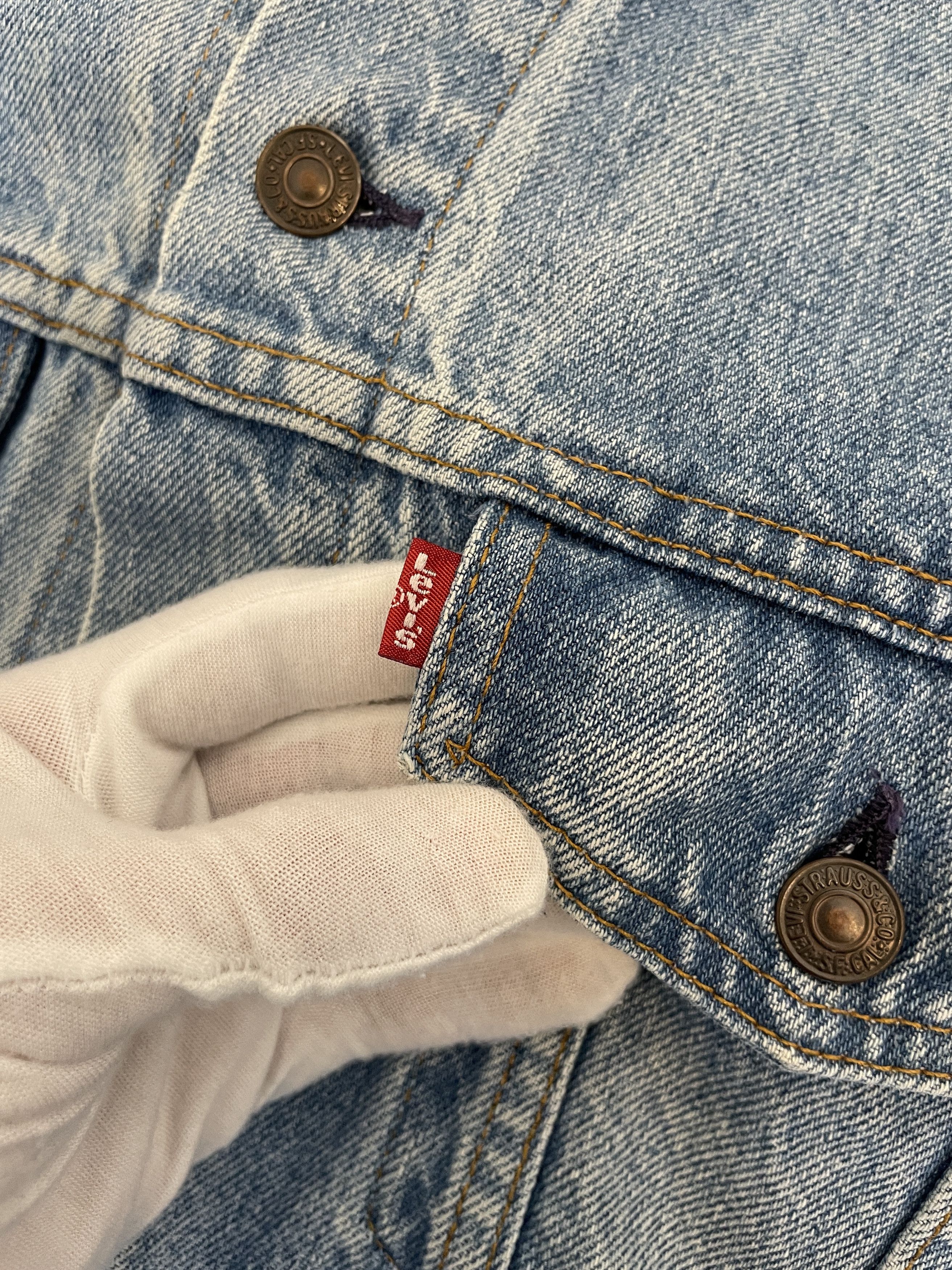 Levi's Vintage 80's Levis Denim Faded Trucker Jacket 70507 0214 Size US S / EU 44-46 / 1 - 4 Thumbnail