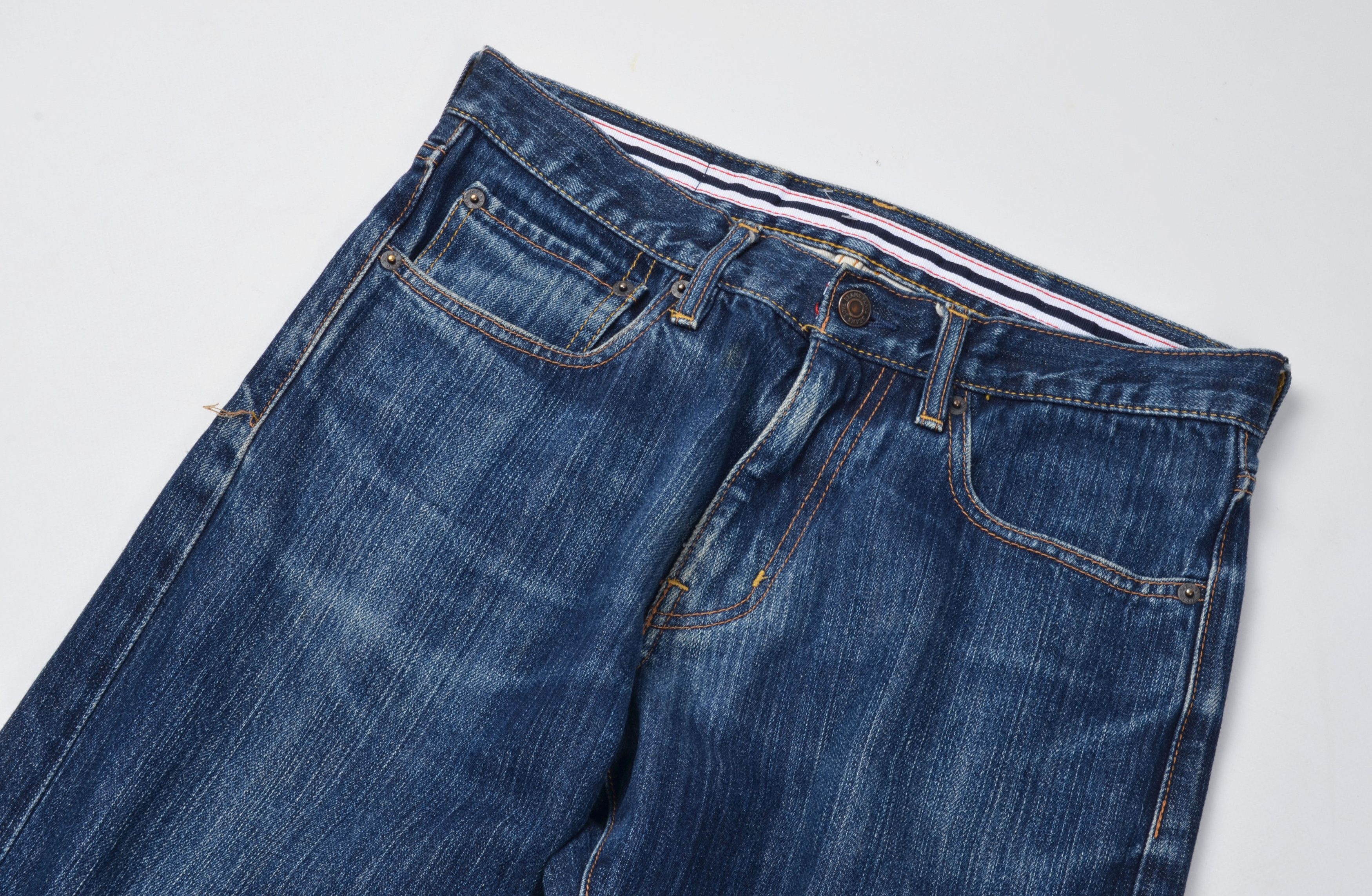 Beams Plus × Japanese Brand × Vintage Vintage Beams Heart Faded Blue Straight Denim Jeans Size US 32 / EU 48 - 2 Thumbnail