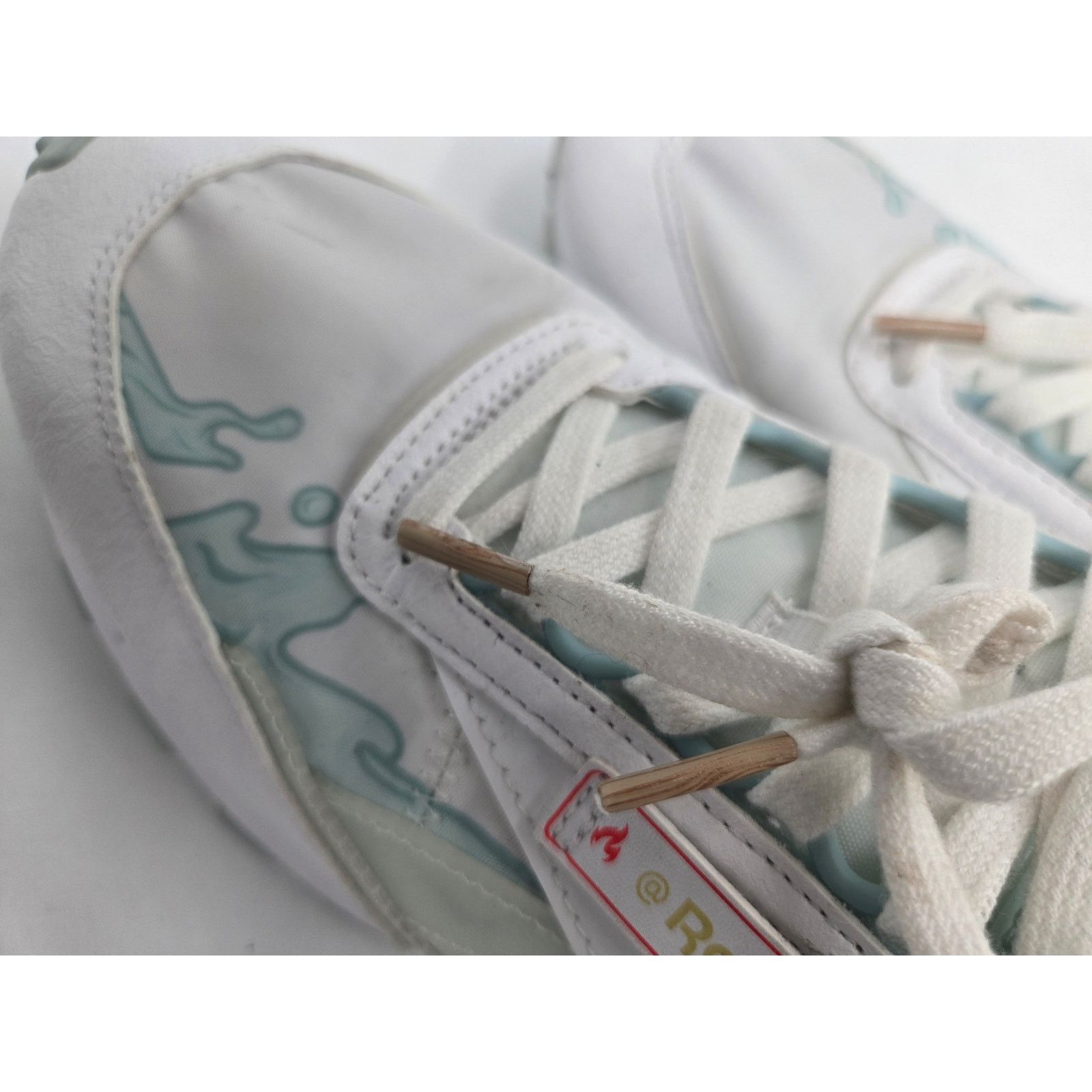 Reebok Reebok Classic Leather Legacy Hot Ones Thirst Quencher 7.5 Size US 7.5 / EU 40-41 - 8 Thumbnail