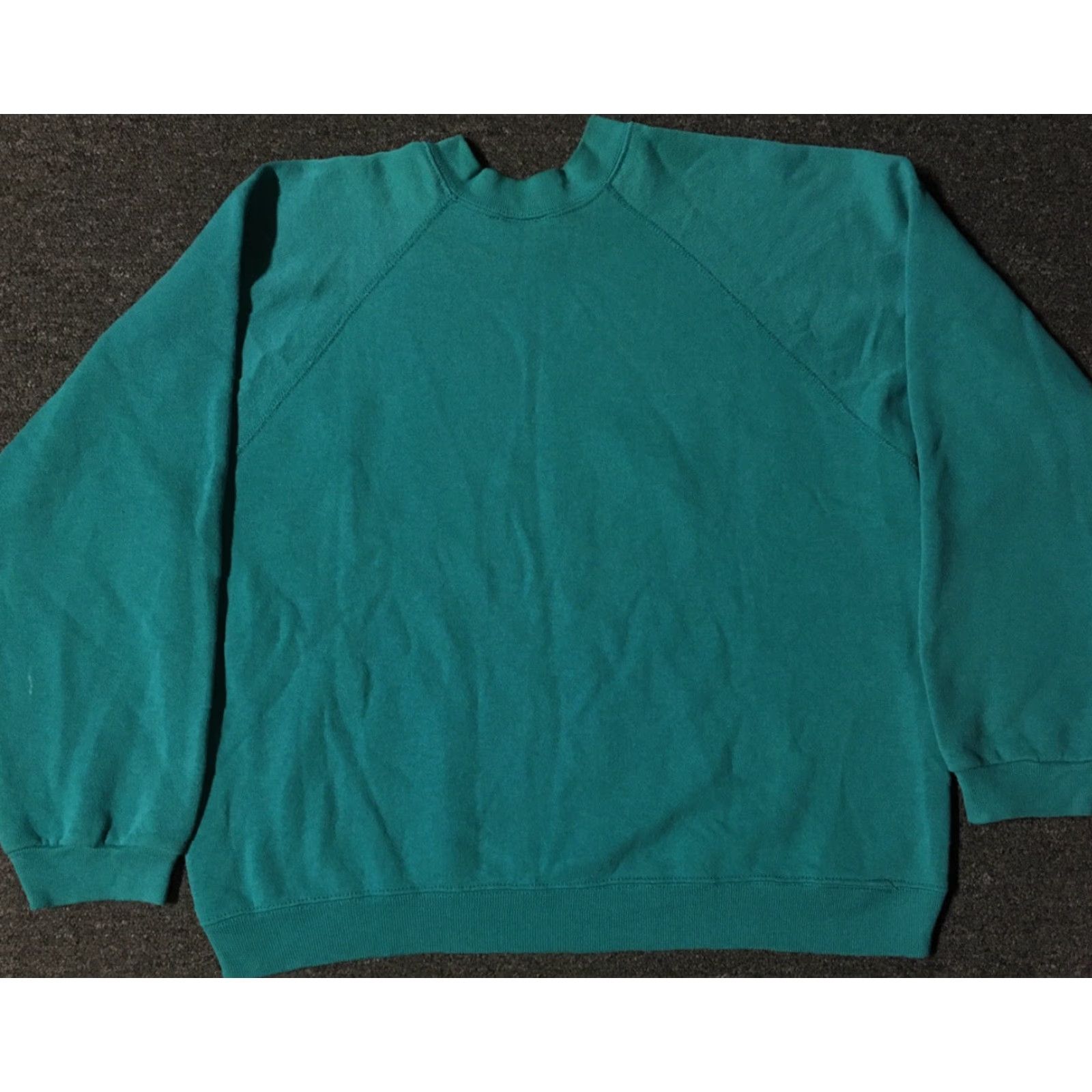 Tultex VINTAGE Tultex Green 80s Distressed Boxy Sweatshirt Hoodie Men M USA Punk Biker Grunge Surf Skate Retro 90s Style Pullover Distressed Size US M / EU 48-50 / 2 - 2 Thumbnail