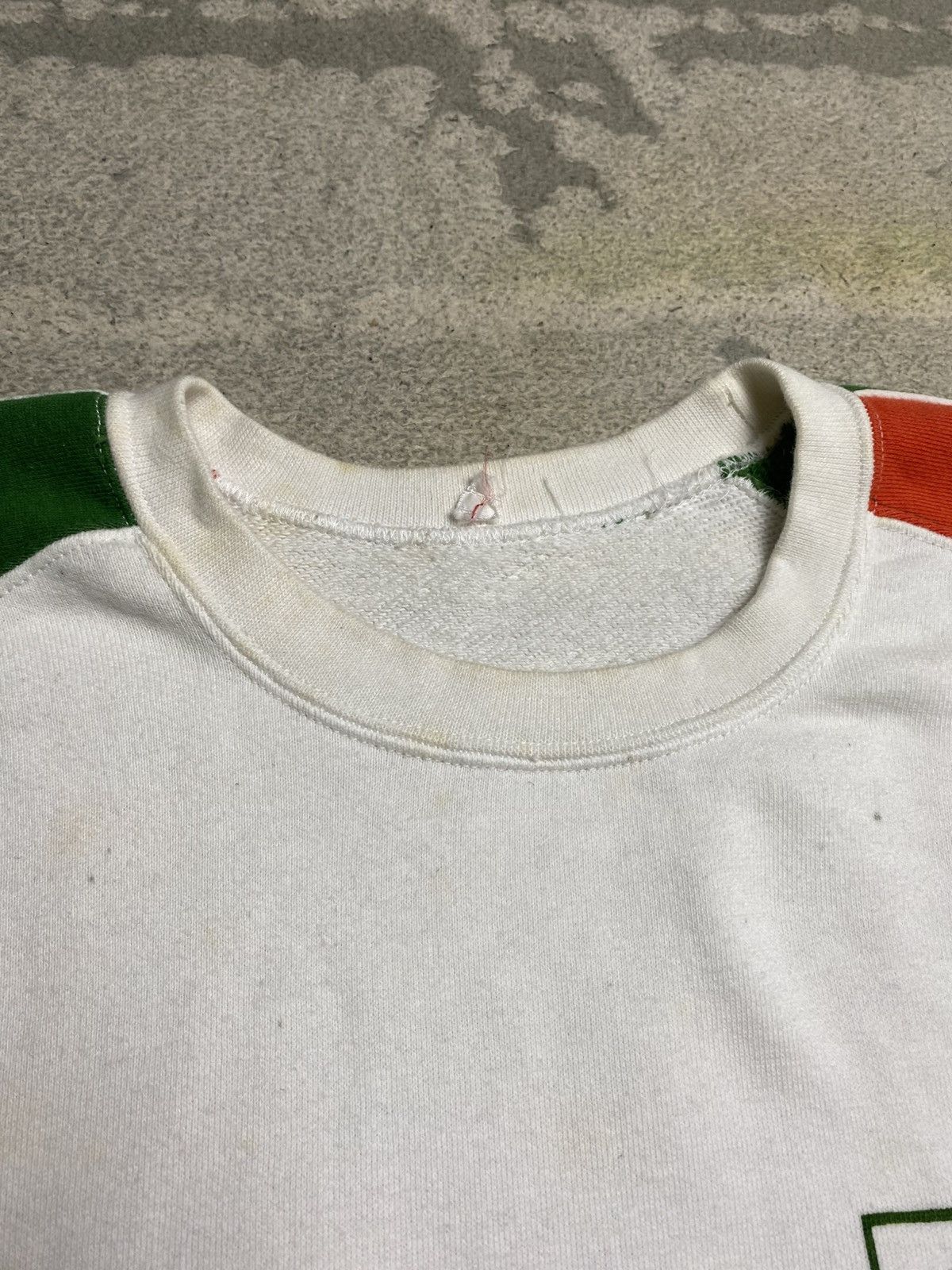 Vintage Vintage Castrol Official Colour Sweatshirt Crewneck Size US L / EU 52-54 / 3 - 3 Thumbnail
