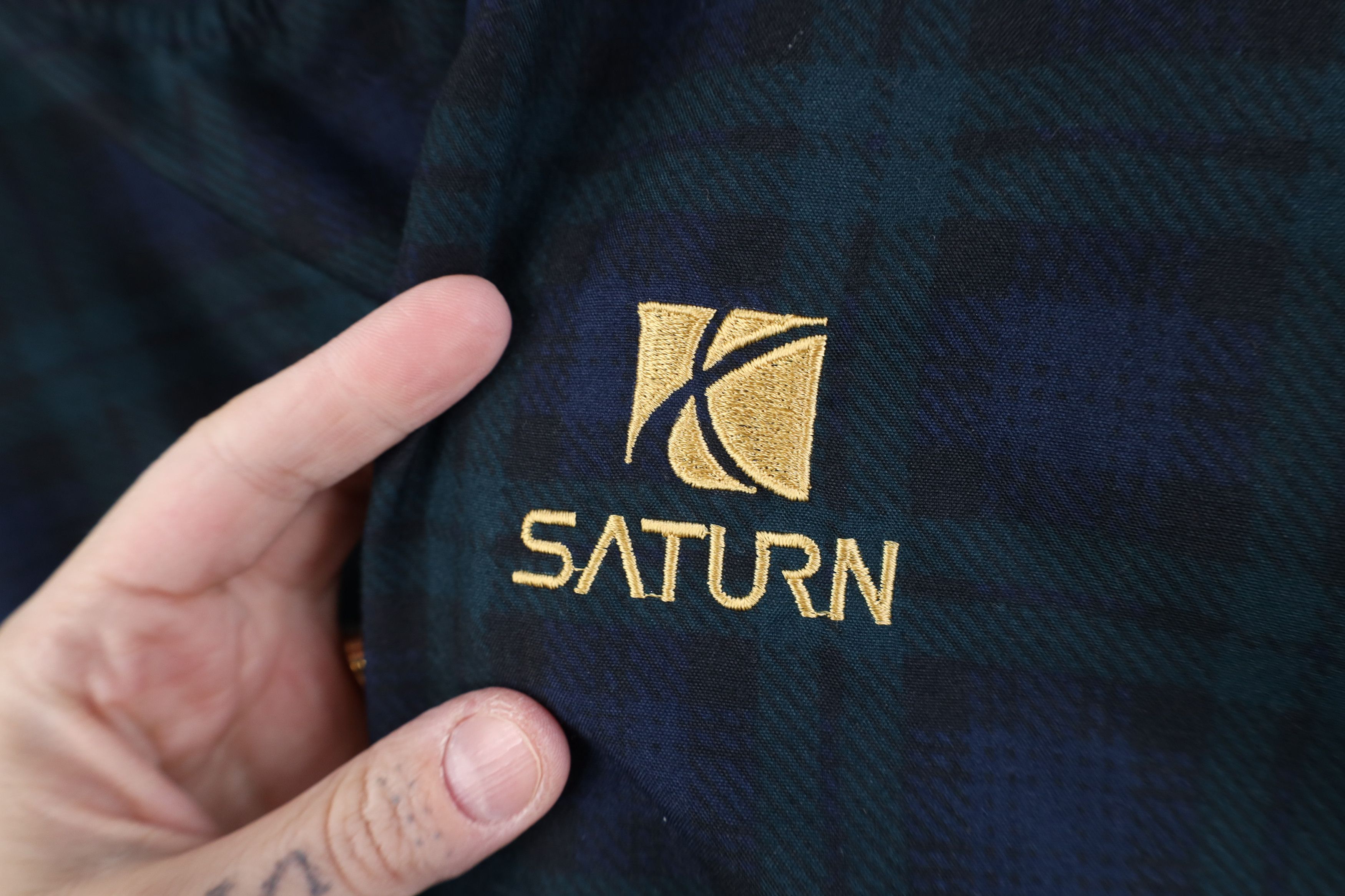 Vintage Vintage 90s Saturn Car Pullover Windbreaker Jacket Plaid USA Size US L / EU 52-54 / 3 - 4 Thumbnail