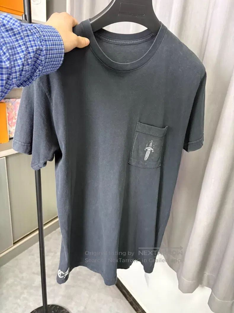 Chrome Hearts CHROME HEARTS Size L Black Sword Print Short-Sleeved Shirt Size US L / EU 52-54 / 3 - 7 Thumbnail