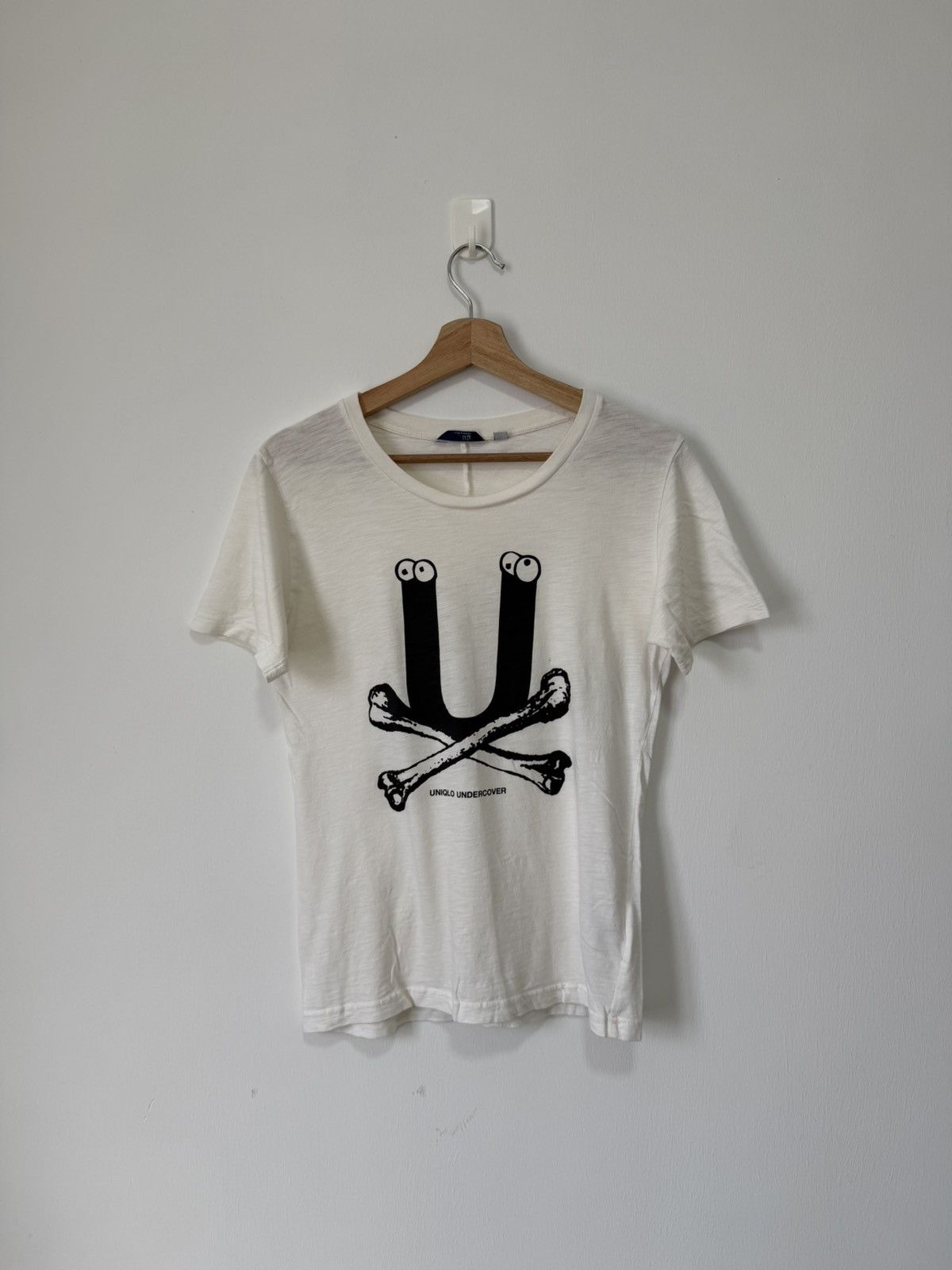 Undercover × Uniqlo Uniqlo Undercover Japan Tee Size US S / EU 44-46 / 1 - 1 Thumbnail