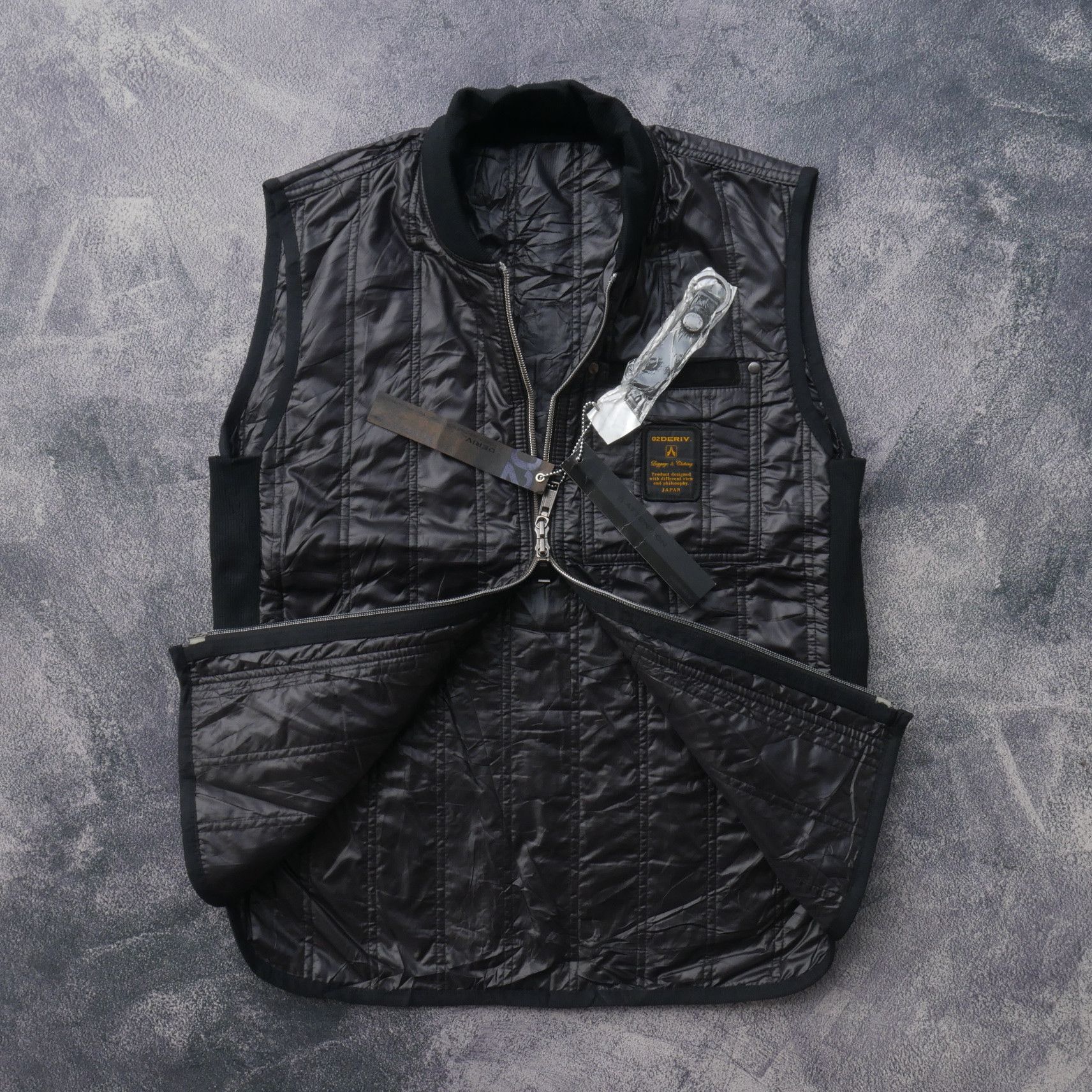 02DERIV. 02DERIV. Vest Size US S / EU 44-46 / 1 - 3 Thumbnail