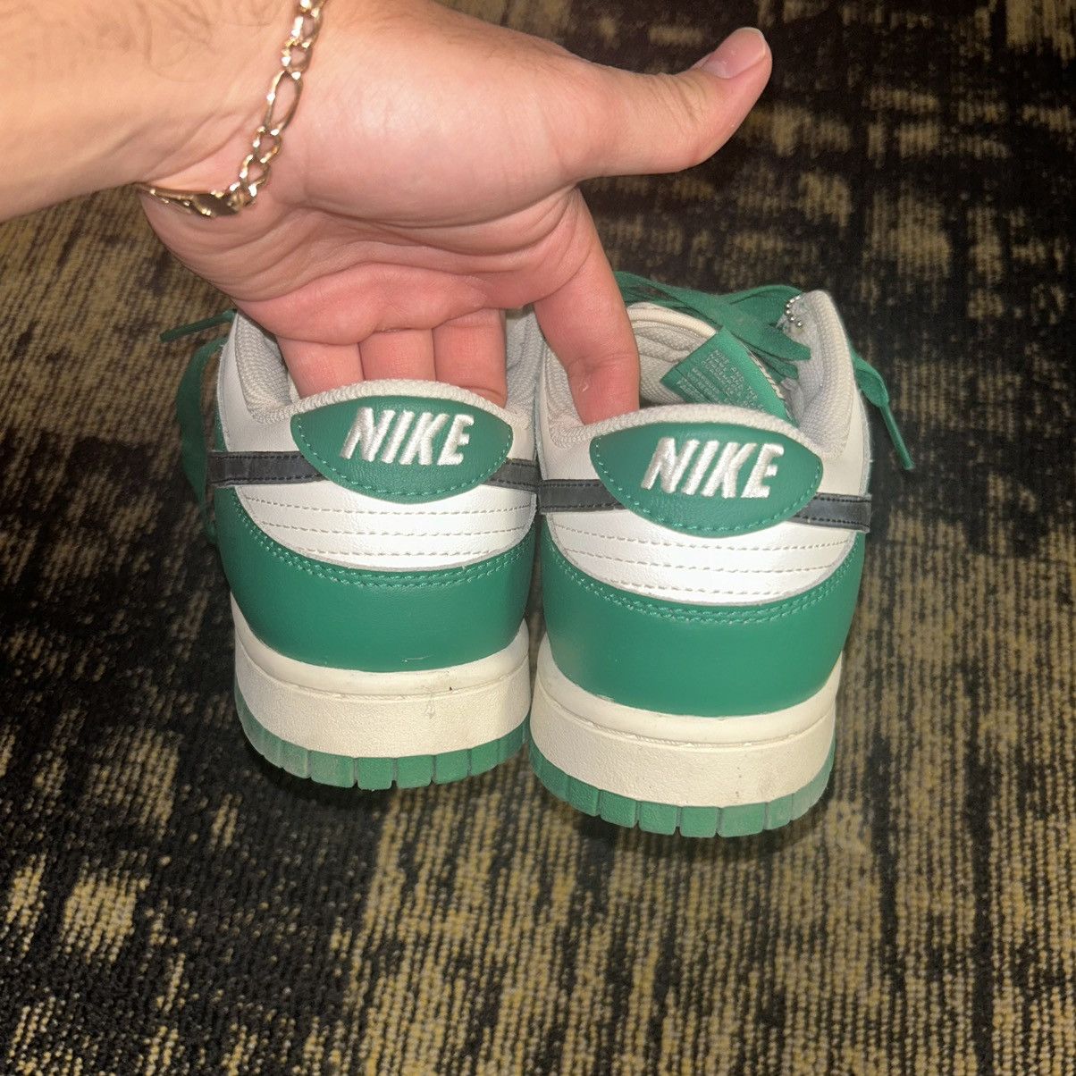 Jordan Brand × Nike Nike Dunk Low SE Size US 8 / EU 41 - 7 Thumbnail