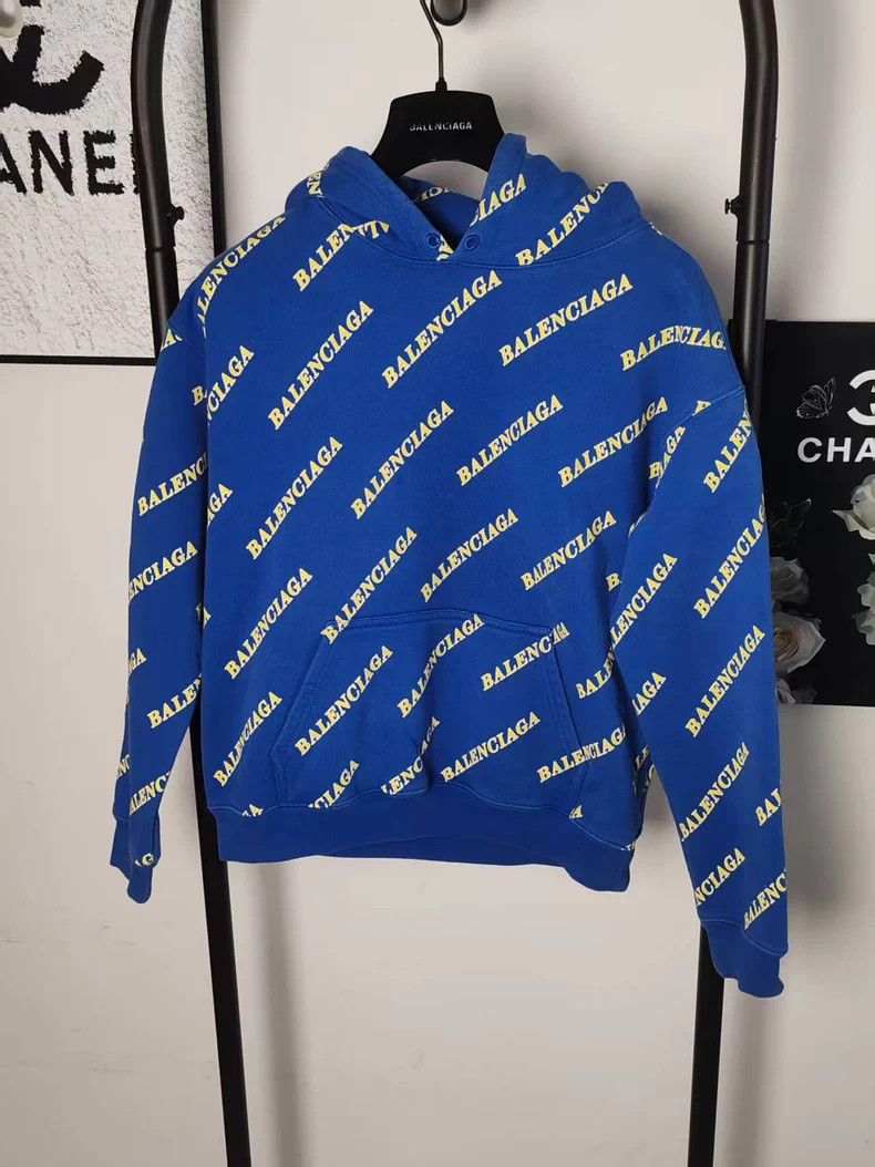Balenciaga Balenciaga All-over Print Hoodie 95% New - dmc Size US L / EU 52-54 / 3 - 1 Thumbnail