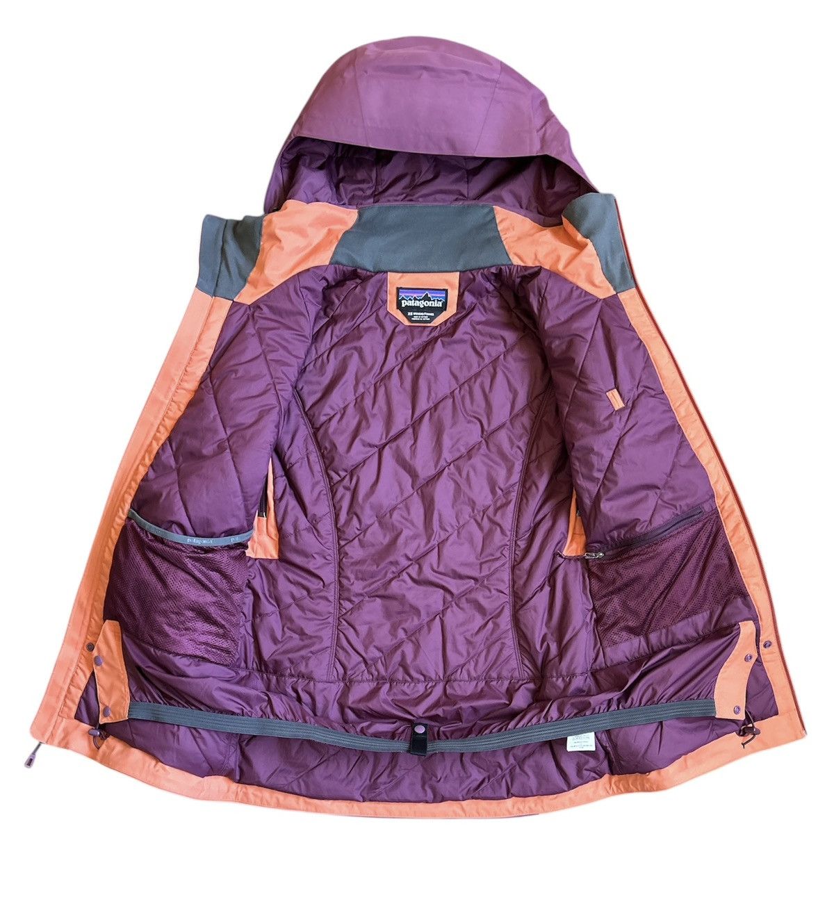 Patagonia Patagonia Women's Insulated Snowbelle Jacket Size: XS Size XS / US 0-2 / IT 36-38 - 4 Thumbnail