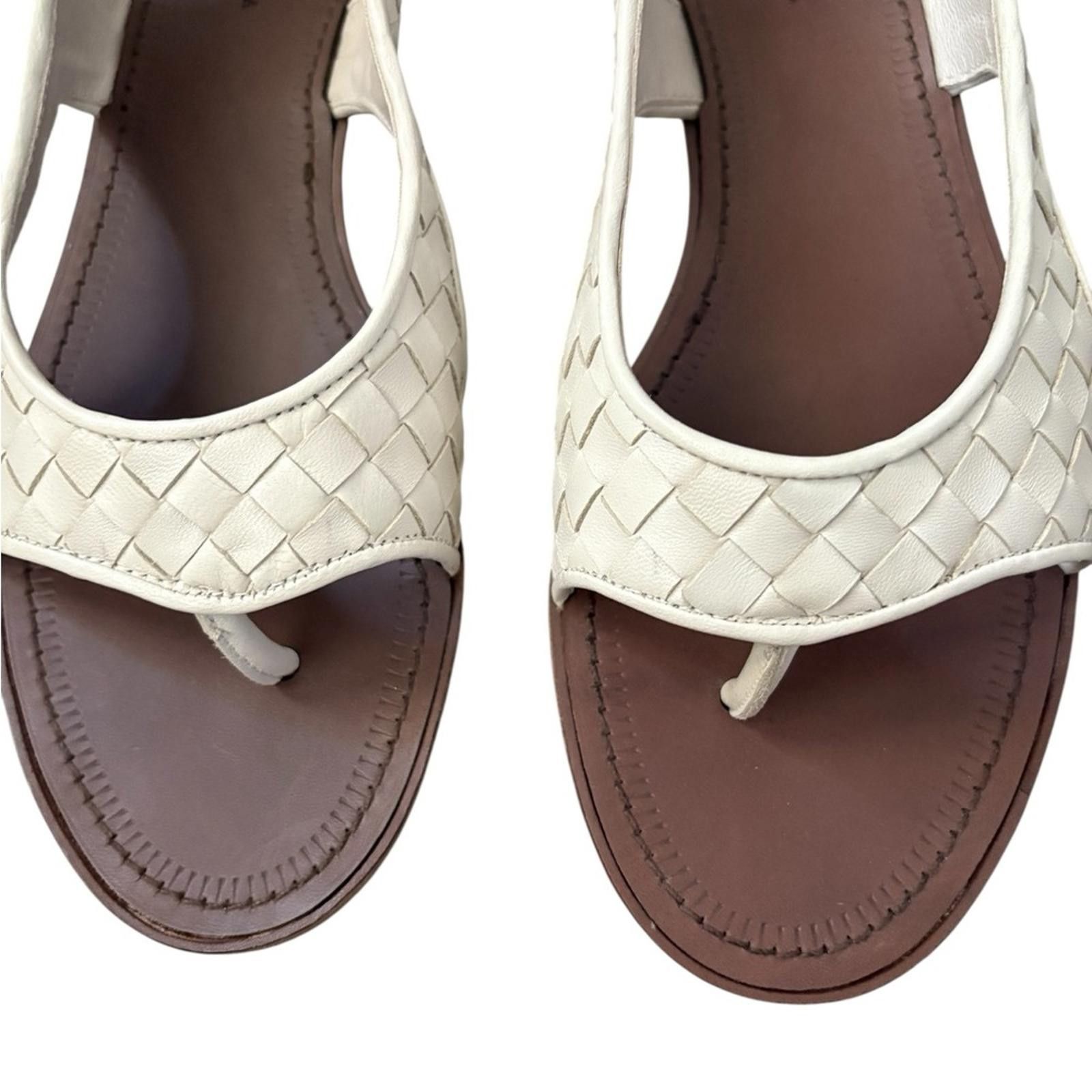 Bottega Veneta Bottega Veneta Napa Leather White Woven Sandals Size US 9.5 / IT 39.5 - 8 Thumbnail