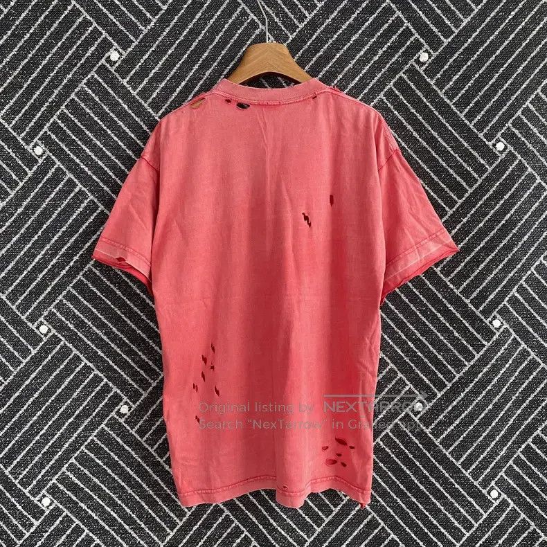 Balenciaga Balenciaga Printed Cracked Hole Distressed Washed T-Shirt Size US S / EU 44-46 / 1 - 2 Thumbnail