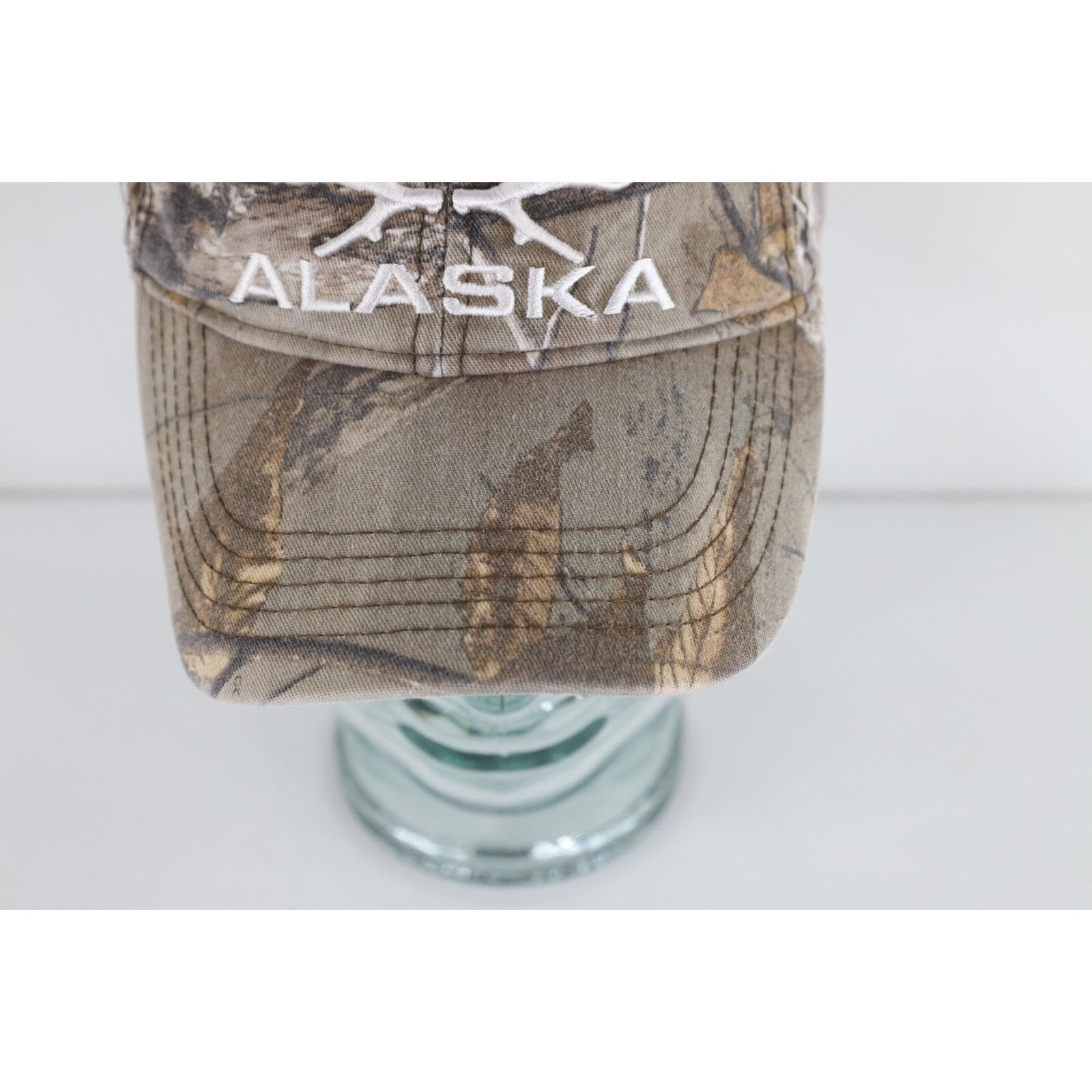 Vintage Vintage 90s Y2K Streetwear Spell Out Camouflage Alaska Hat Size ONE SIZE - 2 Thumbnail