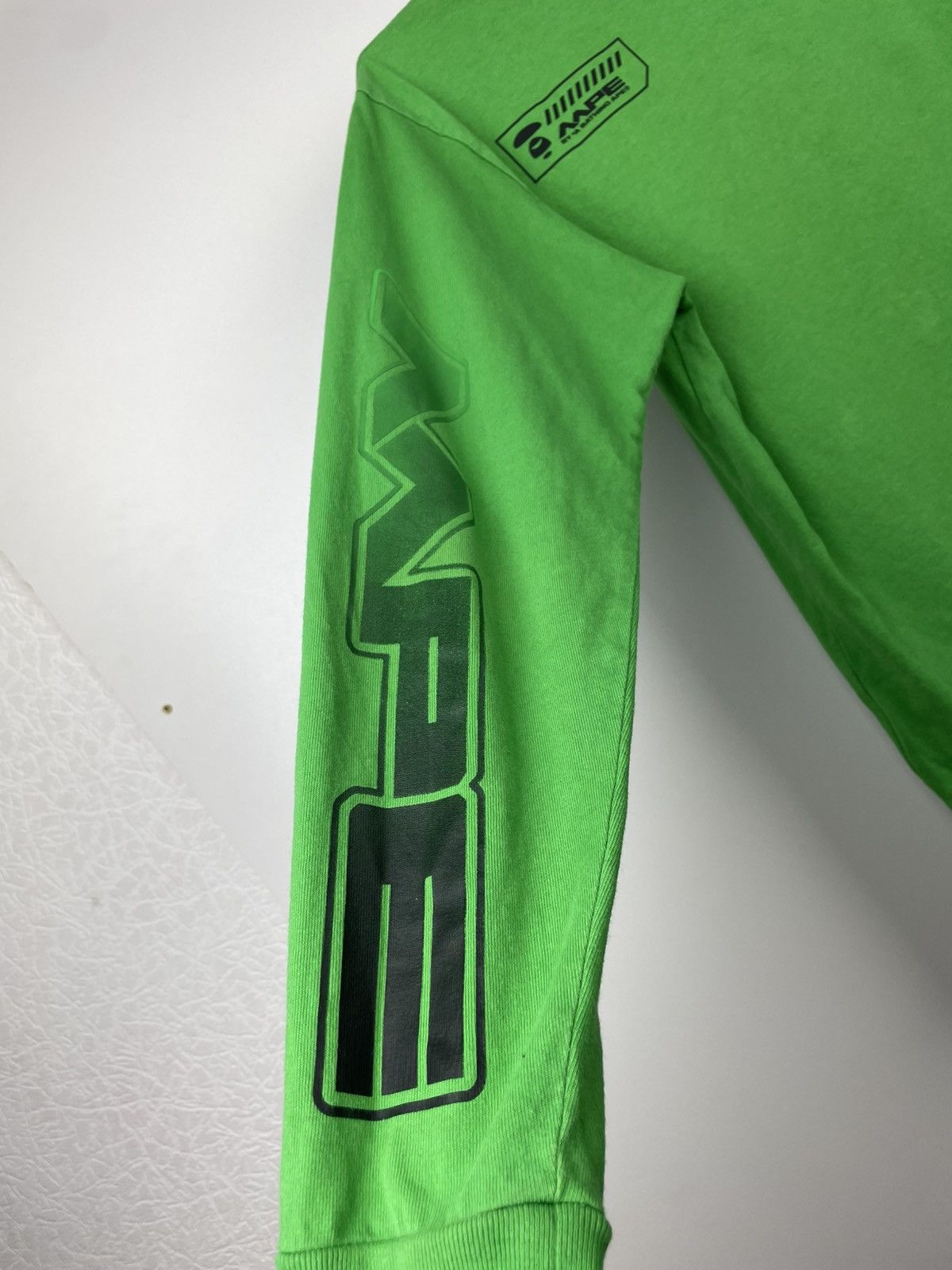 Aape × Bape Aape by A Bathing Ape BAPE UNVS Big Logo Green Size S Size US S / EU 44-46 / 1 - 3 Thumbnail