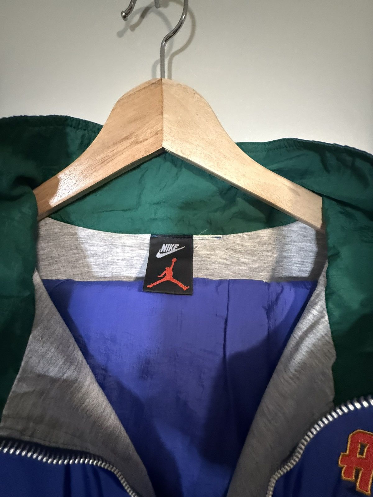 Jordan Brand Vintage 1993 nike Air Jordan Windbreaker Suit Set Size US XXL / EU 58 / 5 - 3 Thumbnail