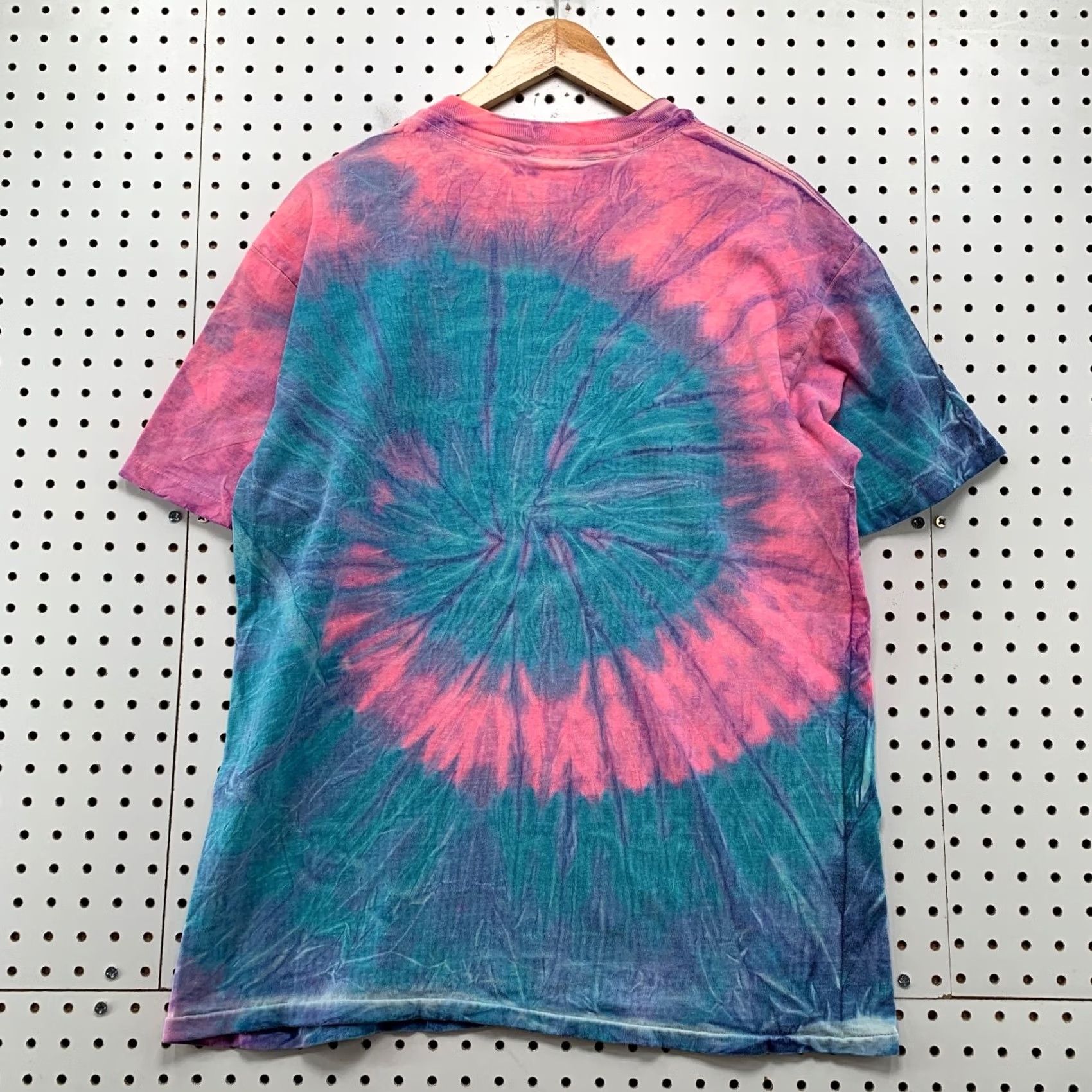 Hanes VINTAGE Hanes Shirt Mens XL Pink Blue Tie Dye Hippie 80s Swirl Made USA Size US XL / EU 56 / 4 - 2 Thumbnail