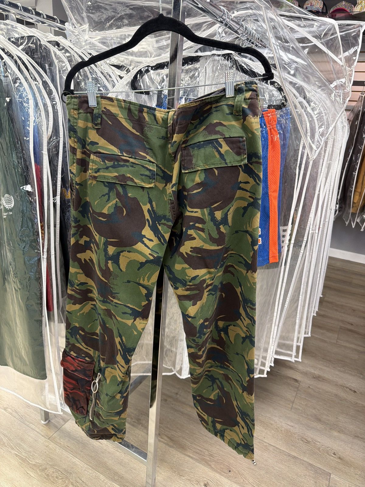 Virgil Abloh Off-White Camo Pants Size US 32 / EU 48 - 2 Thumbnail