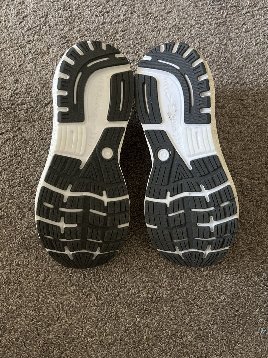 Brooks Brooks Ghost 16 Size 10.5 Size US 10.5 / EU 43-44 - 7 Thumbnail