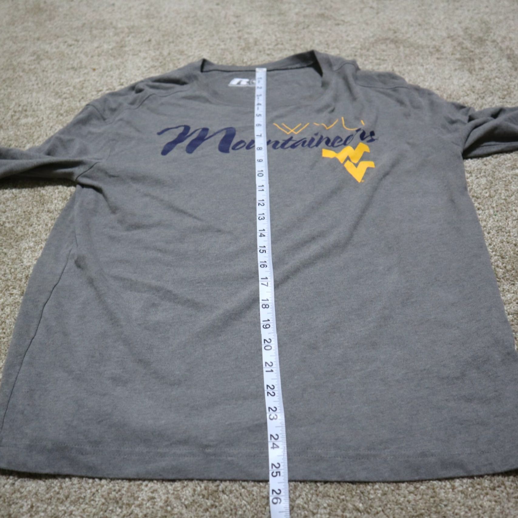 Vintage VINTAGE West Virginia Mountaineers Football T-Shirt Russell Men S Gray Sports 90s Size US S / EU 44-46 / 1 - 6 Thumbnail