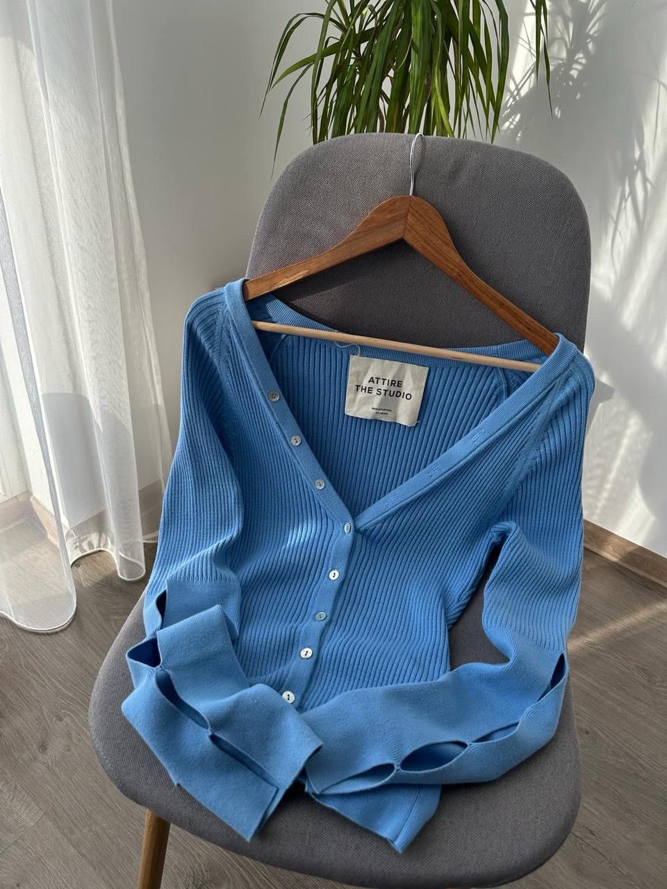 Japanese Brand × Vintage Vintage Knitwear The Studio Blue Cardigan Sweater Size S / US 4 / IT 40 - 14 Thumbnail