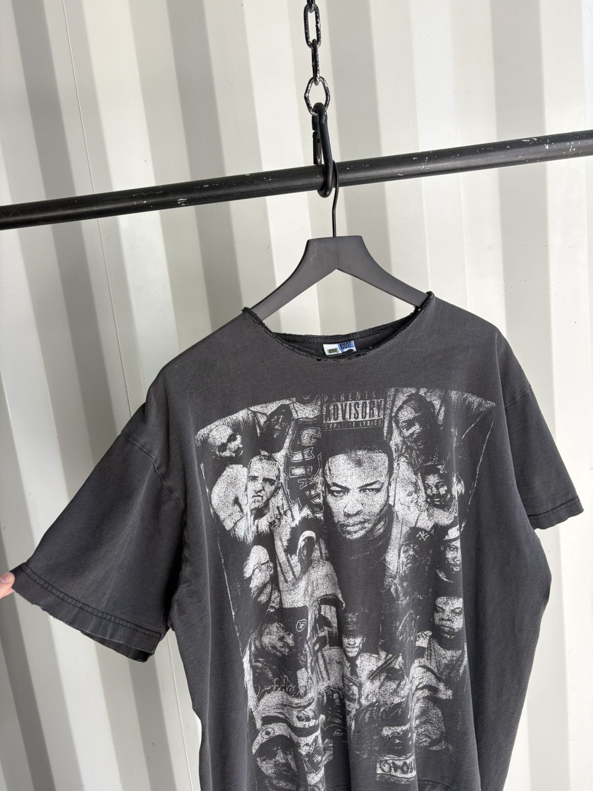 Band Tees Rap Legends Thrashed Faded Distressed Shirt GRUNGE Size US XL / EU 56 / 4 - 4 Thumbnail