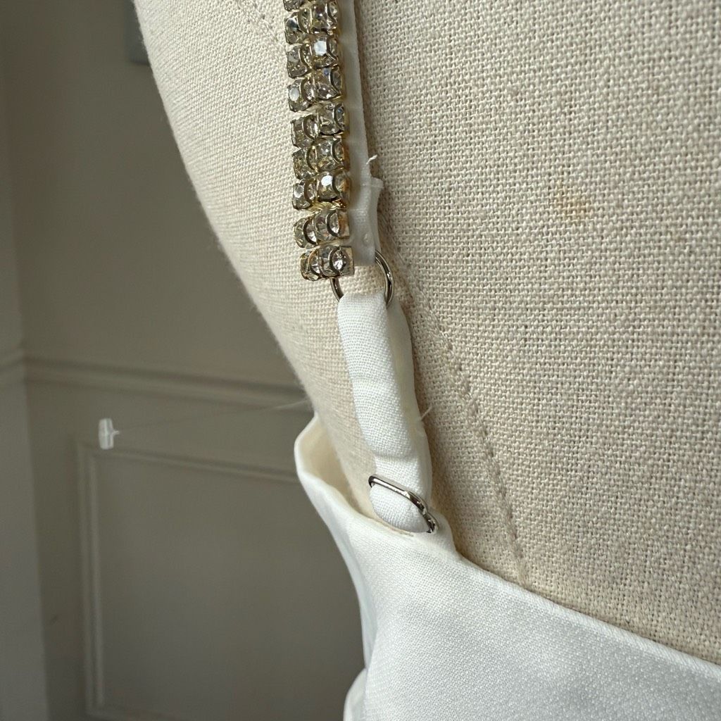 Other NWT Bagatelle White Large Bow Crop Top Rhinestone Straps 8 Size M / US 6-8 / IT 42-44 - 6 Thumbnail