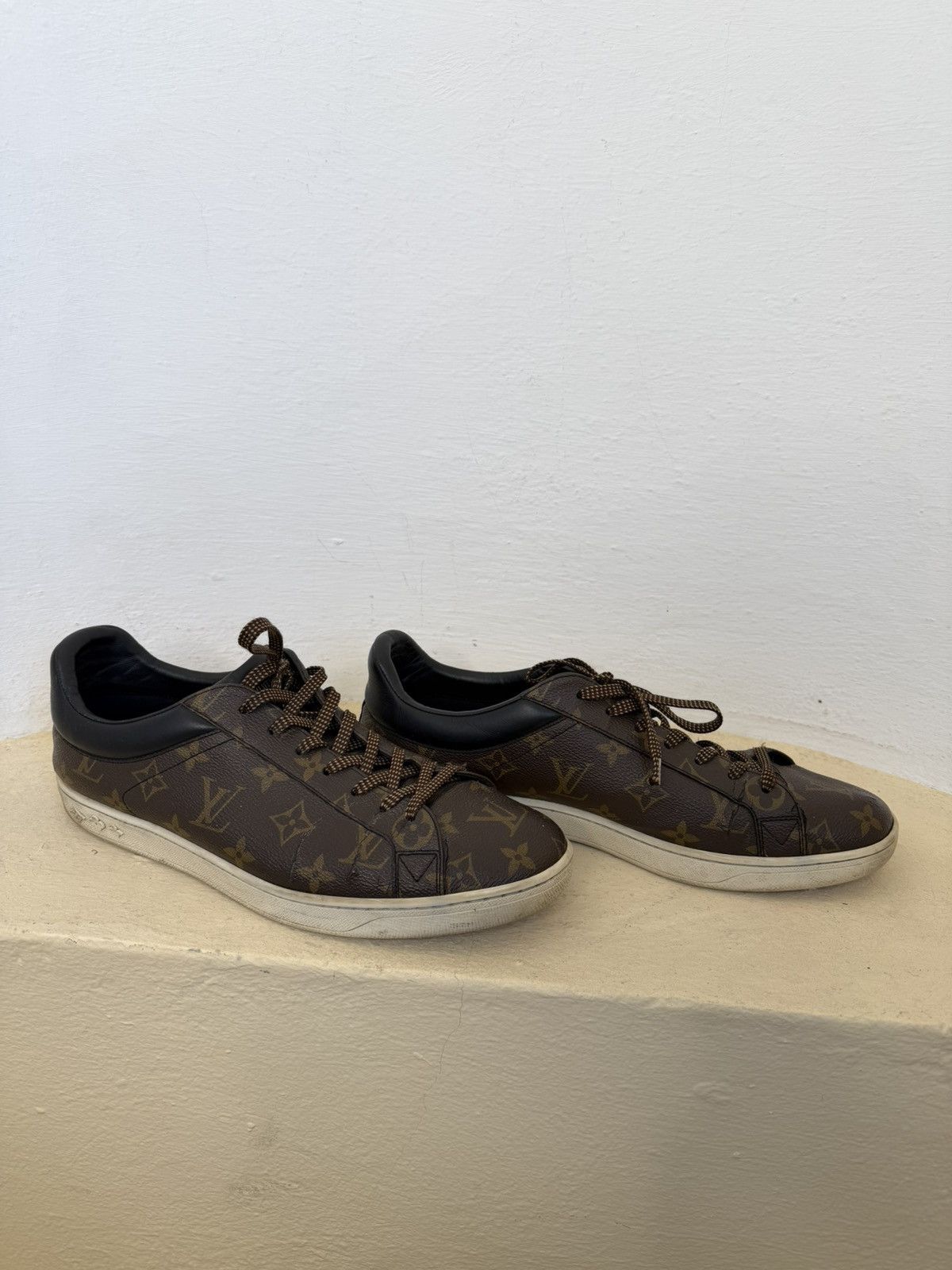 Louis Vuitton Louis Vuitton Leather Brown Low-Top Men‘s Sneakers Size 43 Size US 8.5 / EU 41-42 - 3 Thumbnail