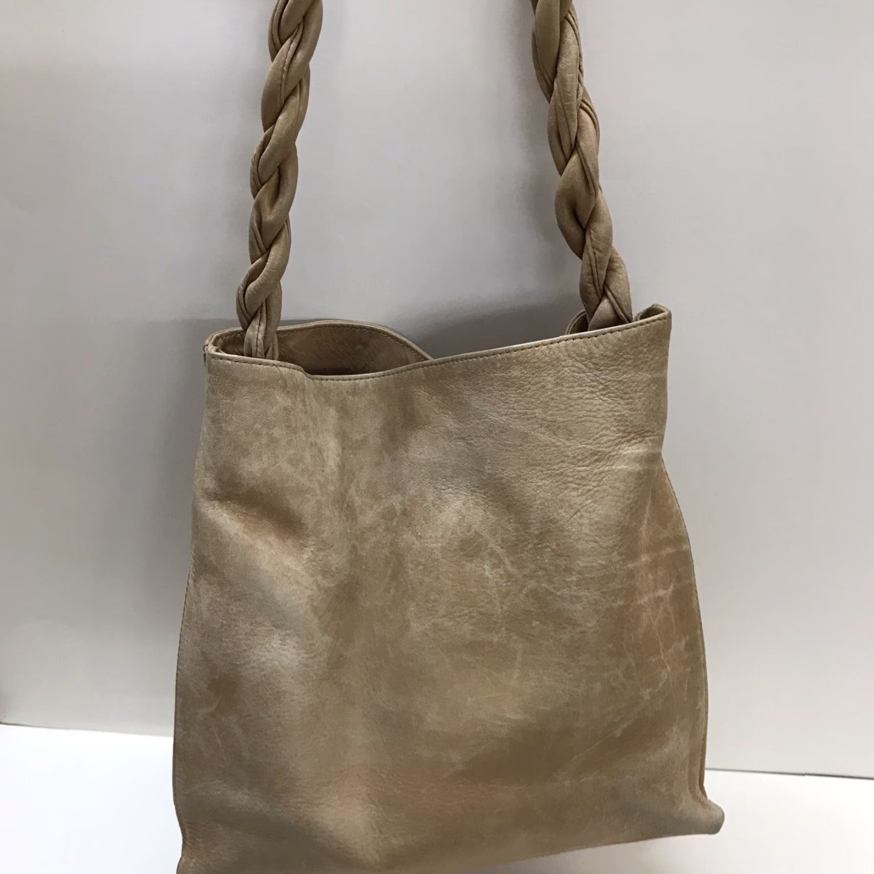Twisted X VINTAGE Bridas Brown Tan Soft Leather Shoulder Bag Twisted Strap Spain Snap Closure 12" Bridas 12" x 12" x 3" 11.5" strap drop Womens Bag Size ONE SIZE - 7 Thumbnail
