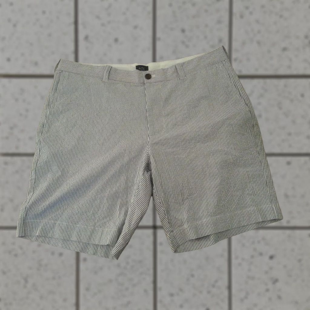 J.Crew J. Crew Mens Shorts Gray Striped Khaki Cotton 38 Size US 38 / EU 54 - 1 Thumbnail