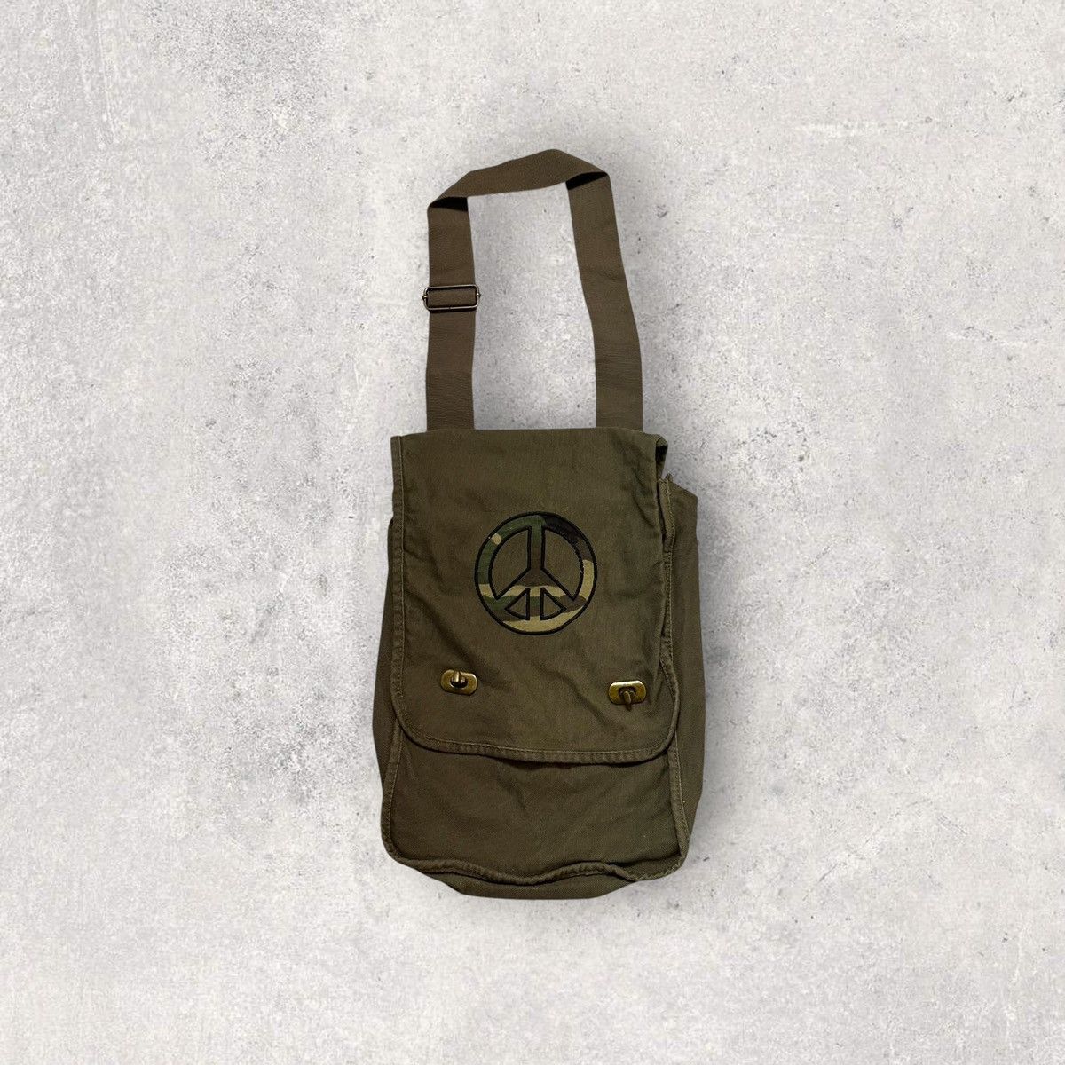 Authentic Pigment × Vintage Vintage Peace bag Size ONE SIZE - 1 Thumbnail