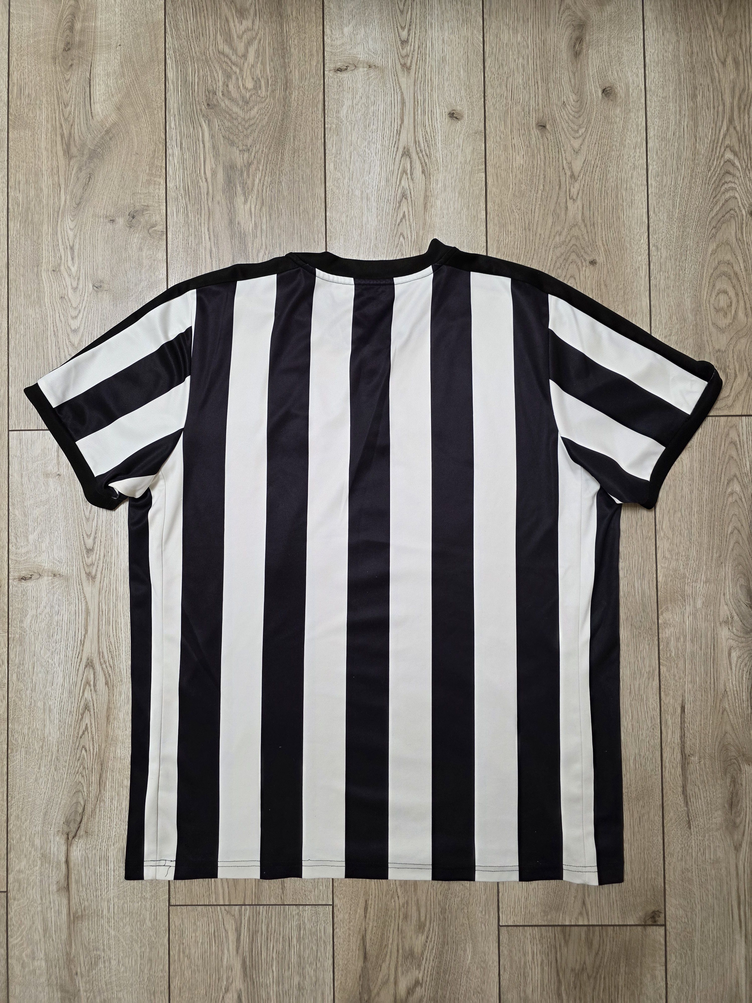Puma NEWCASTLE UNITED 2017 2018 HOME FOOTBALL SOCCER JERSEY Size US XL / EU 56 / 4 - 2 Thumbnail