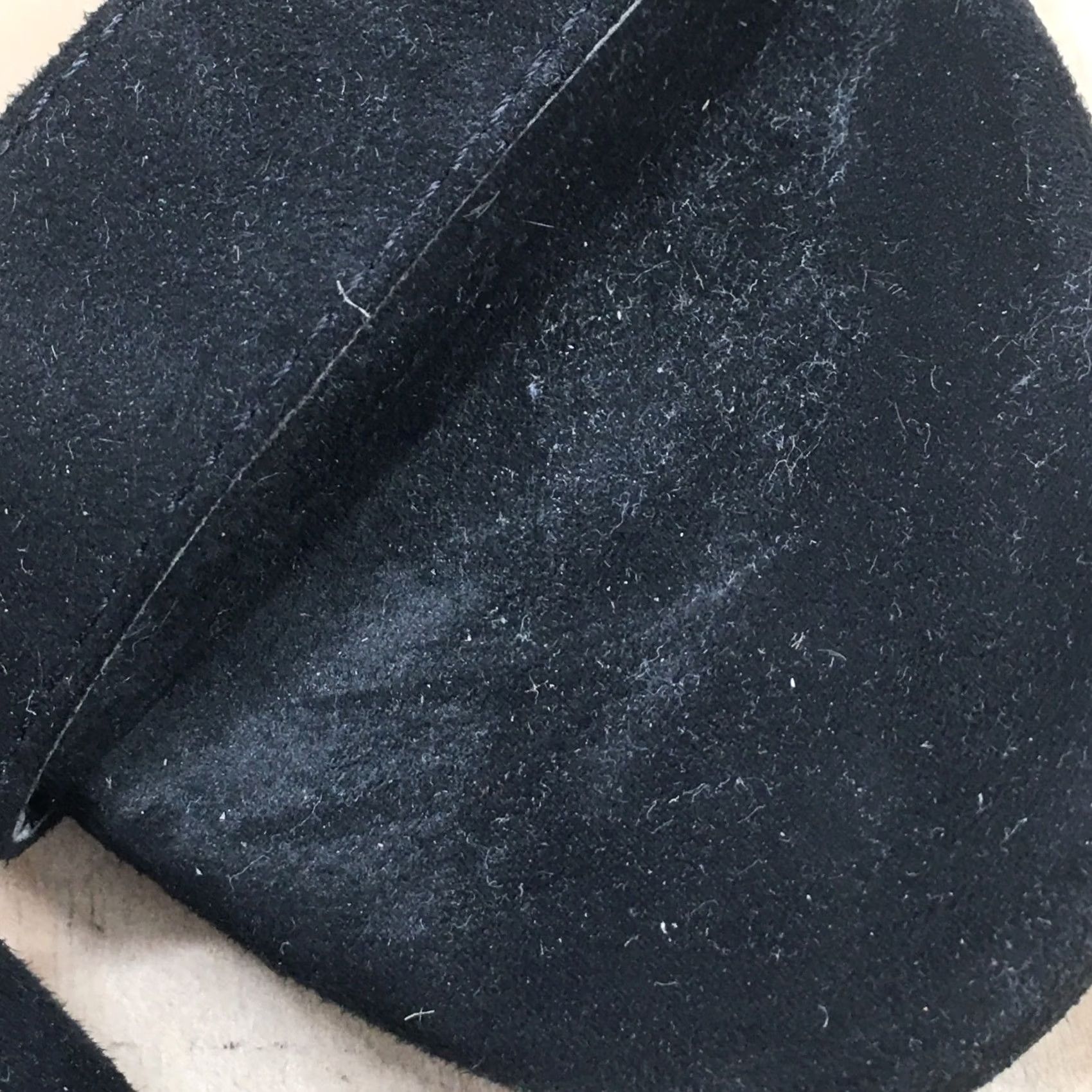 H&M H&M Sandals Womens 9.5 Casual Slip On Two Strap Heels Slide Black Faux Suede Platform Block Heel Mens Womens Girls Boys? Size US 10 / IT 40 - 5 Thumbnail