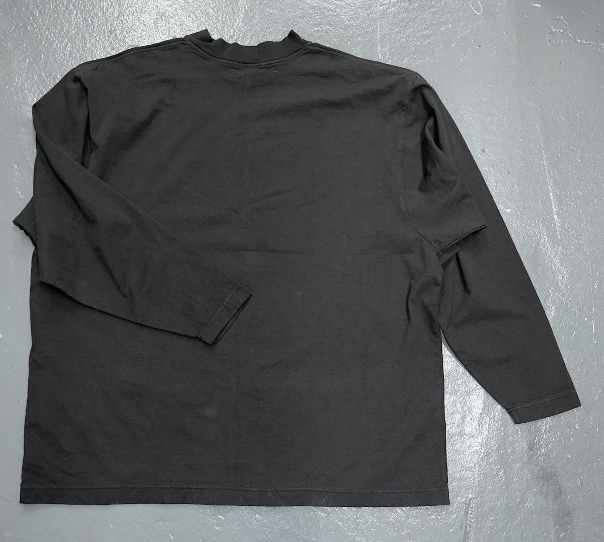 Balenciaga × Gap × Yeezy Yeezy Balenciaga GAP logo LS Size US L / EU 52-54 / 3 - 2 Thumbnail