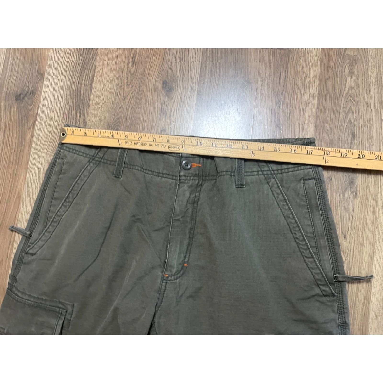 Vintage L.L. Bean Pants Men's 35x29 Green Lined Cargo Pockets Cotton Regular Straight Flat Front Size US 35 - 7 Thumbnail