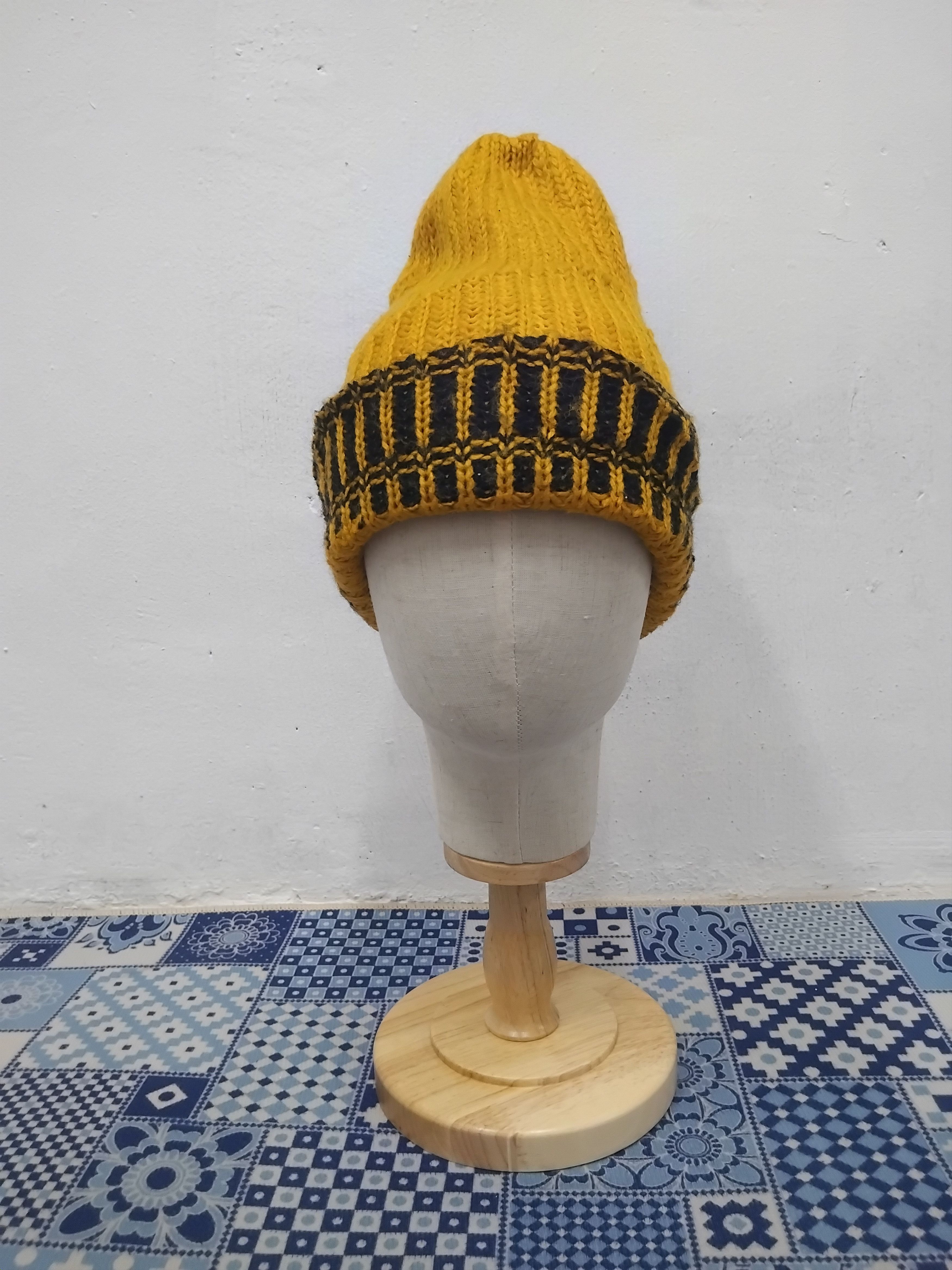 Japanese Brand Acrylic fibre yellow beanie Size ONE SIZE - 1 Thumbnail