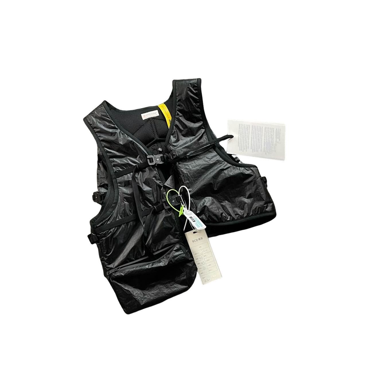 Moncler Genius Moncler Genius x 1017 ALYX 9SM Hand Warmer Vest One Size Size US M / EU 48-50 / 2 - 1 Thumbnail