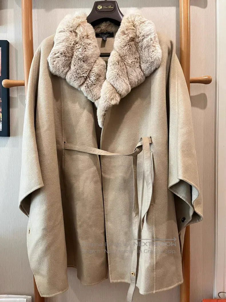 Loro Piana Loro Piana Heavy Beaver Fur and Cashmere Cloak Jacket Size ONE SIZE - 2 Thumbnail